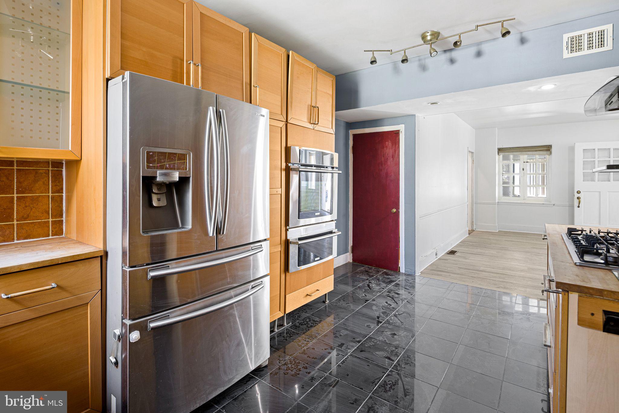 OVERBROOK PARK - Residential Income