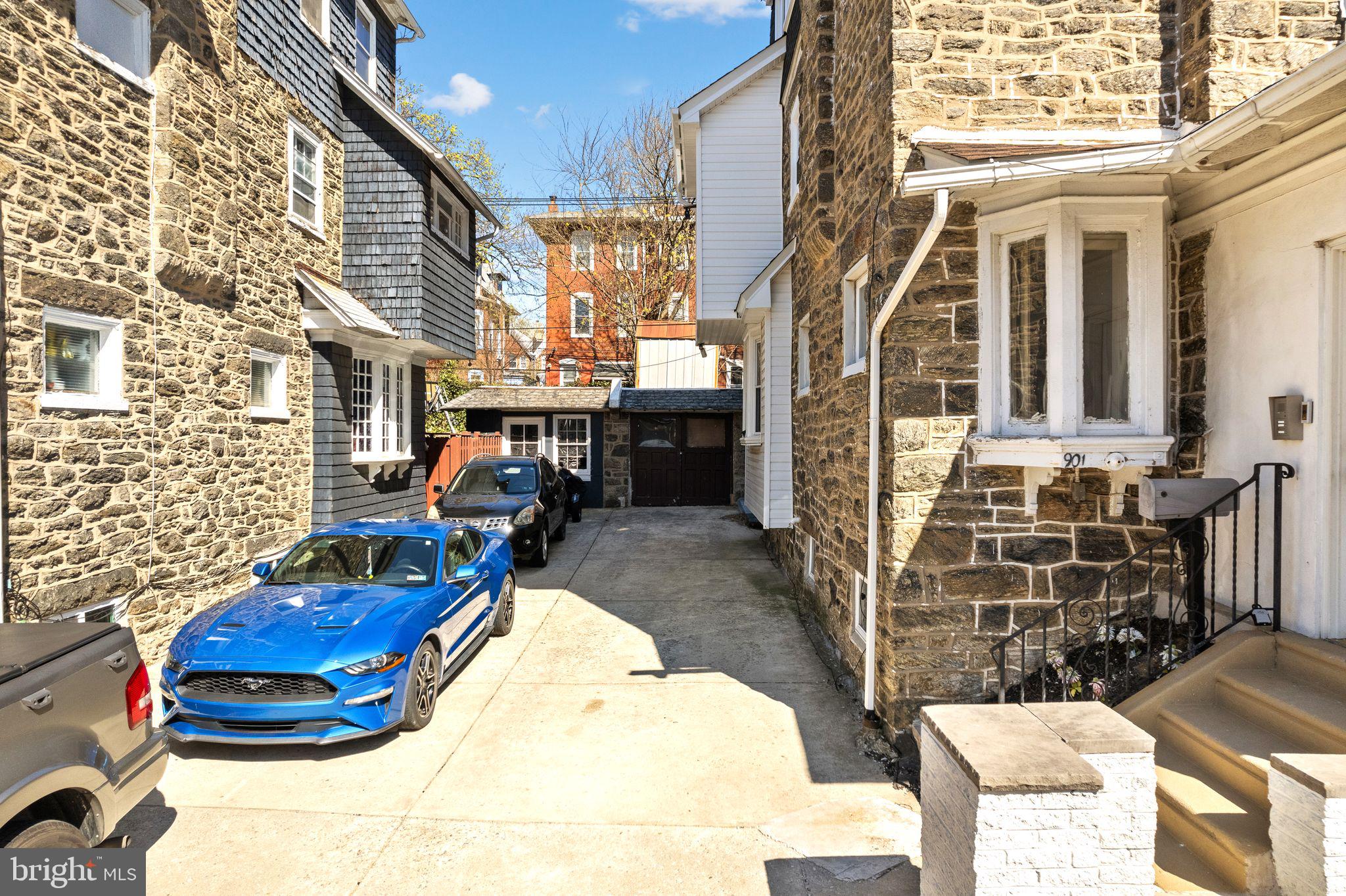 OVERBROOK PARK - Residential Income