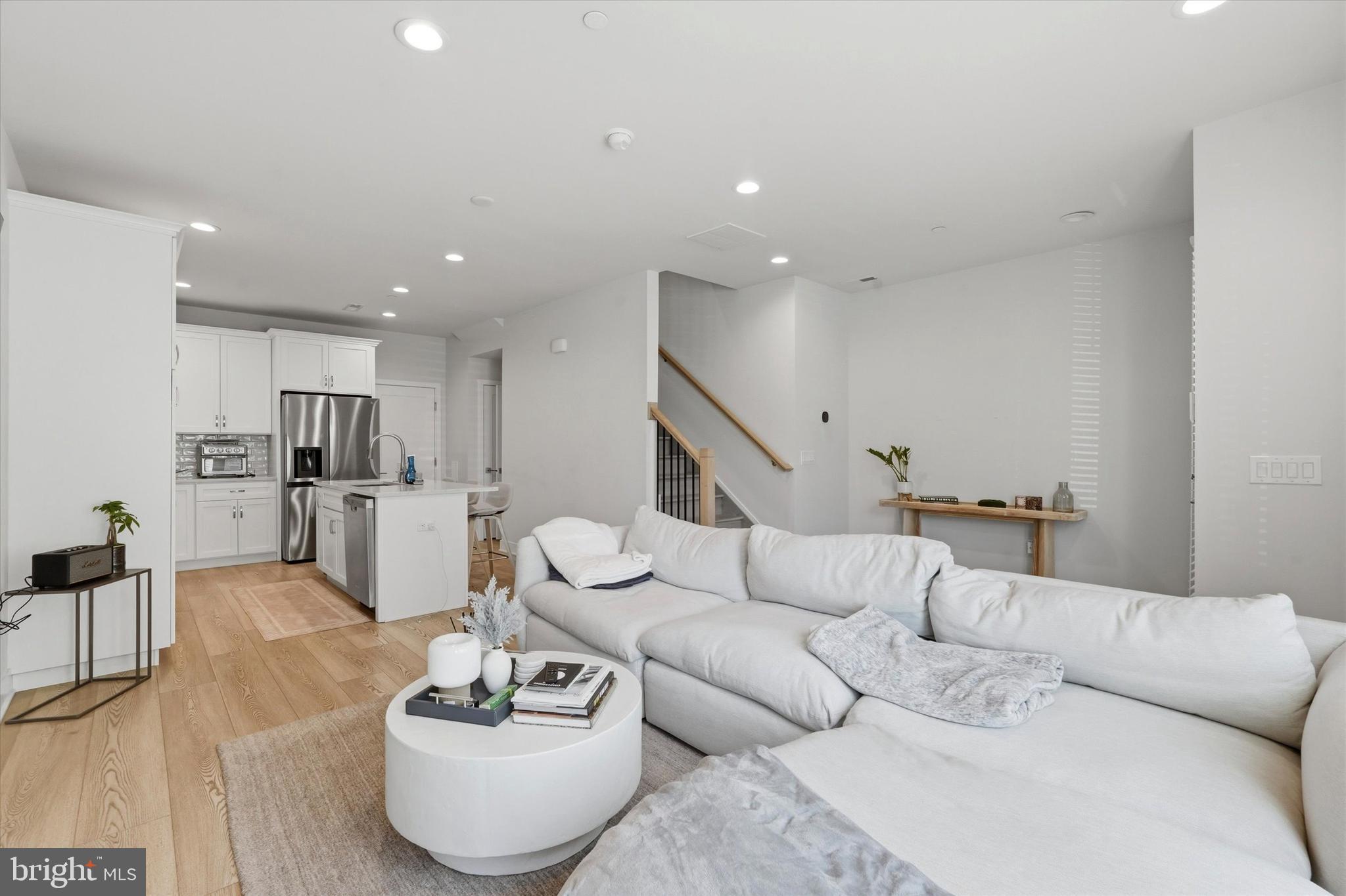 PHILADELPHIA - Residential