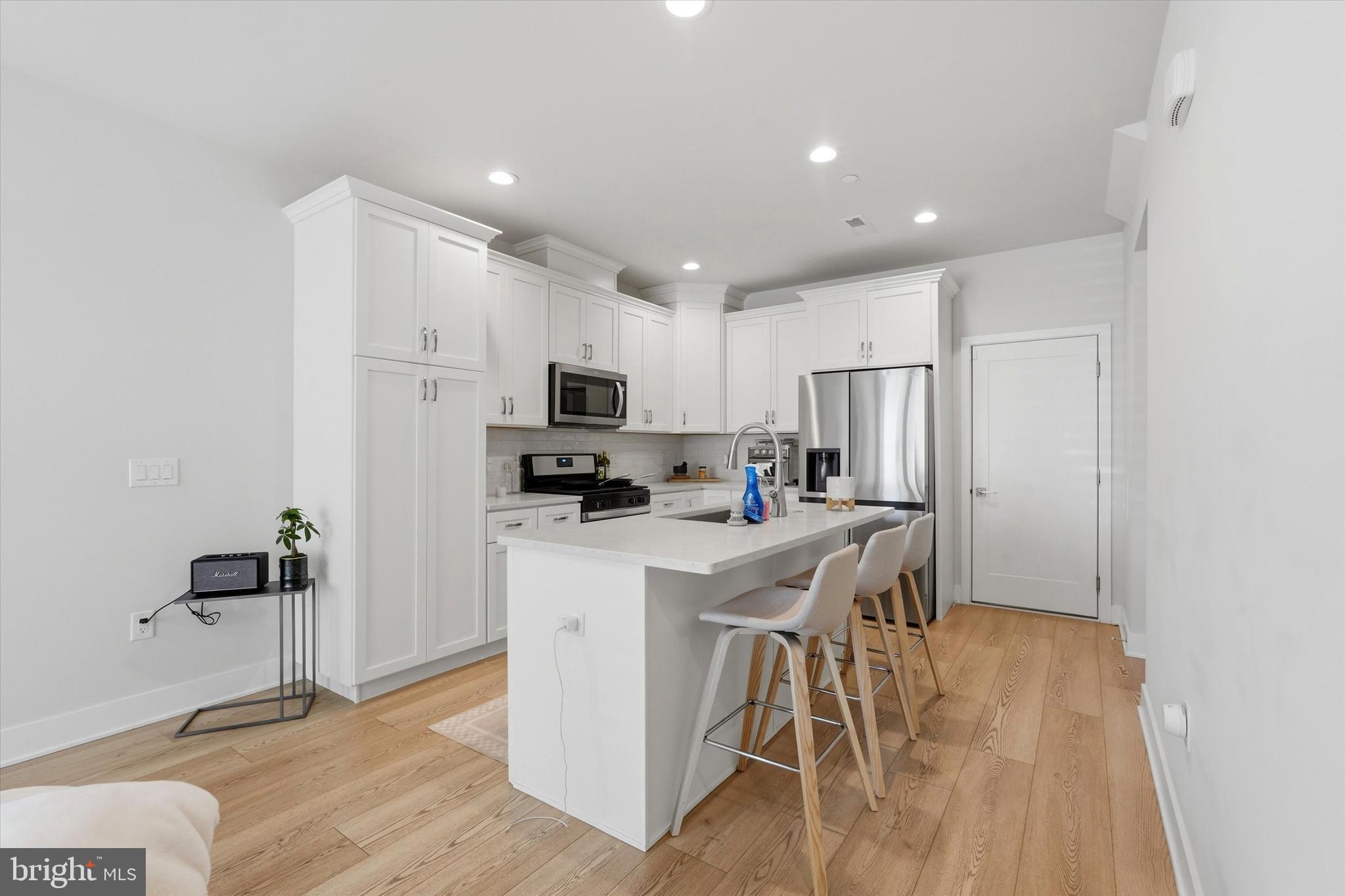 PHILADELPHIA - Residential