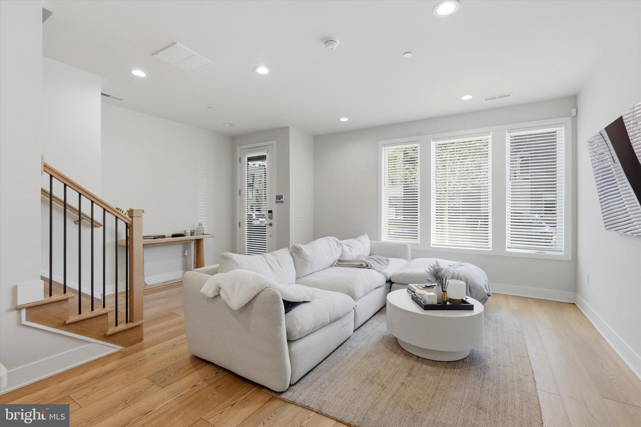 PHILADELPHIA - Residential