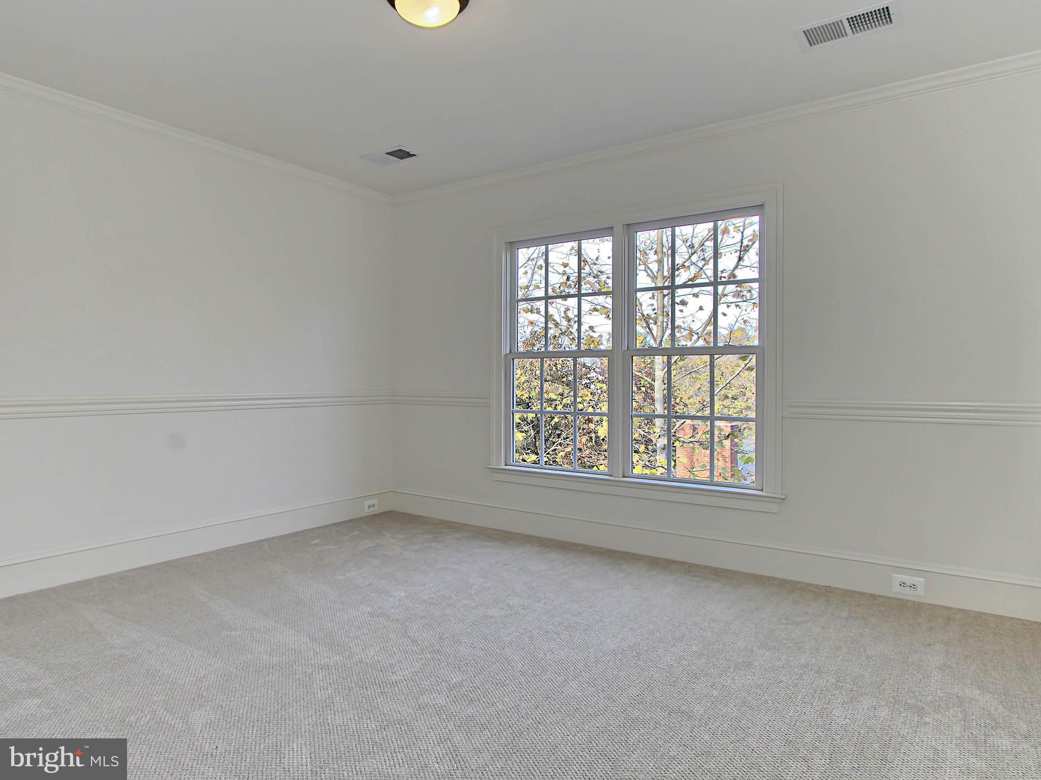CHESTERBROOK WOODS - Residential