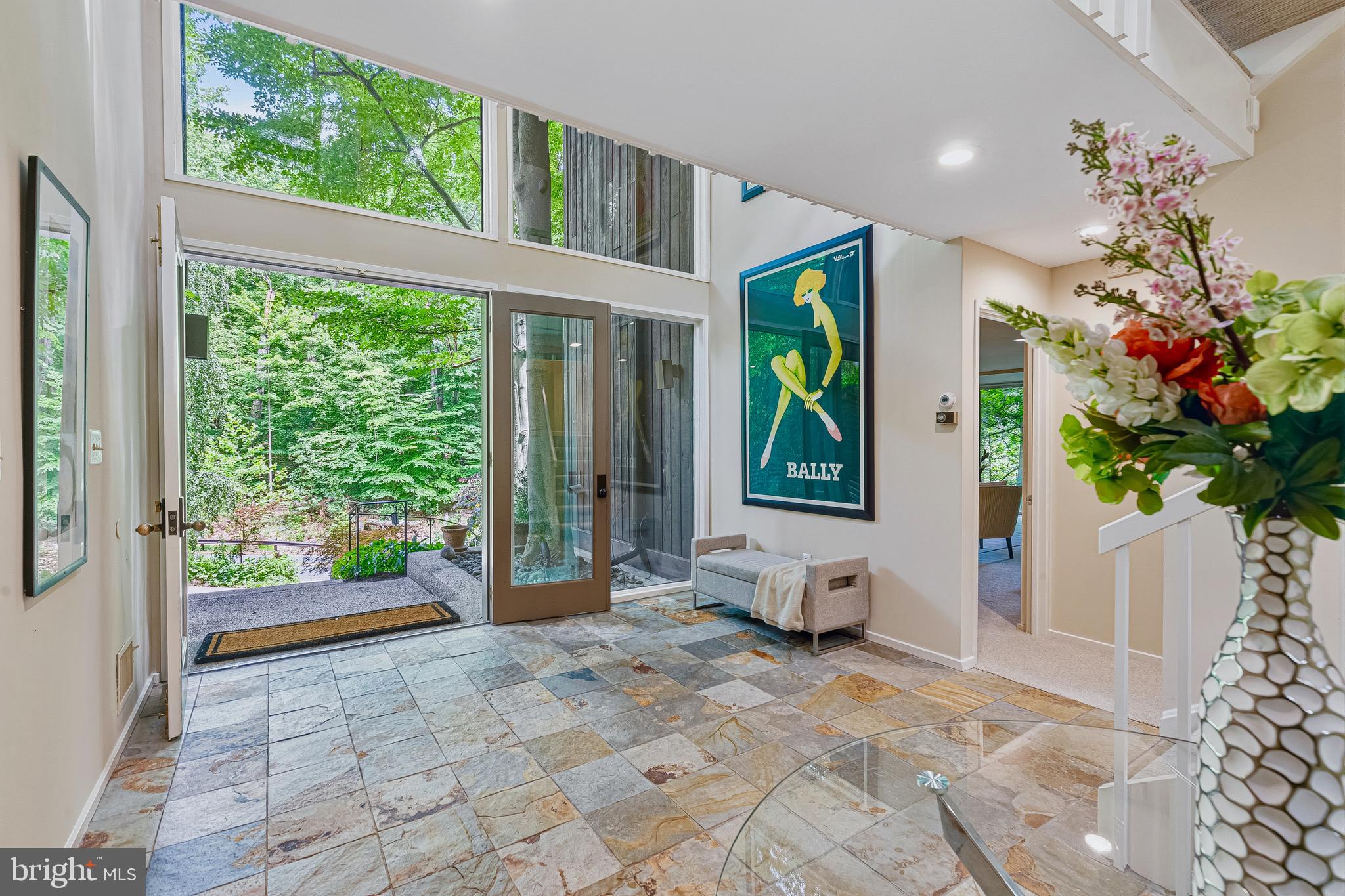 FOREST HILLS - Residential