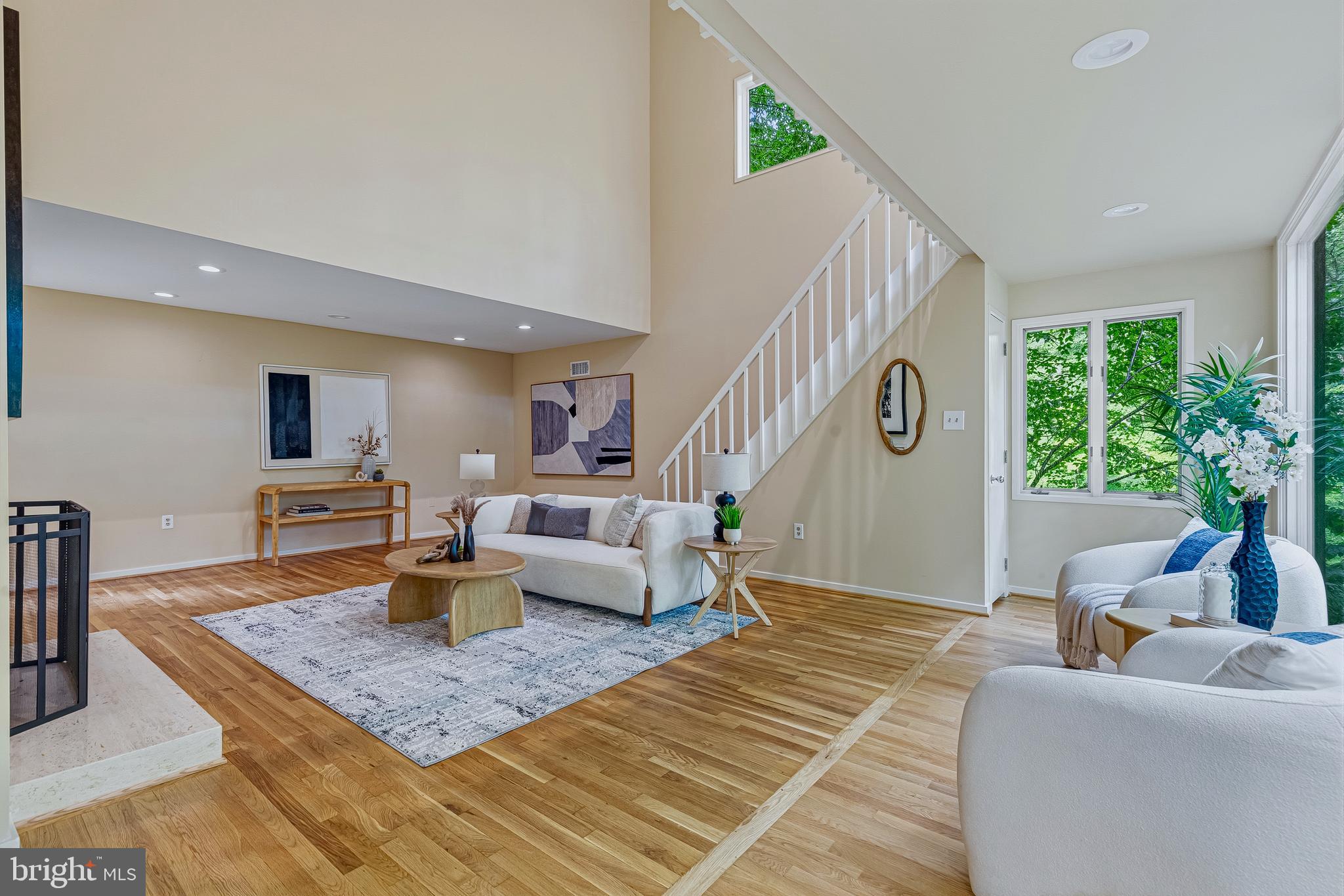 FOREST HILLS - Residential
