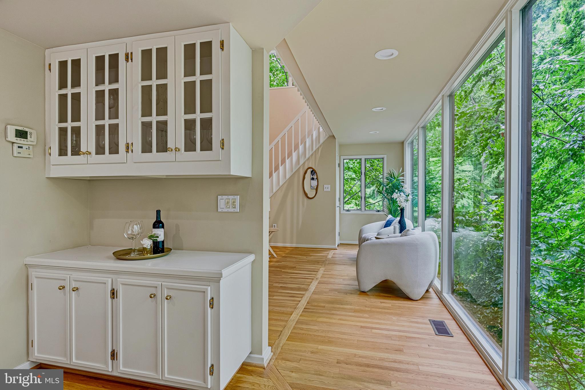 FOREST HILLS - Residential
