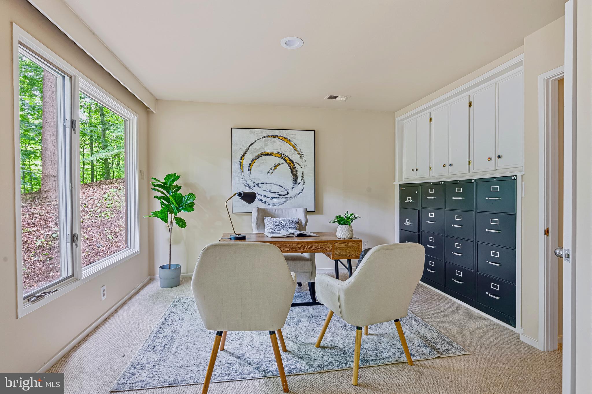 FOREST HILLS - Residential