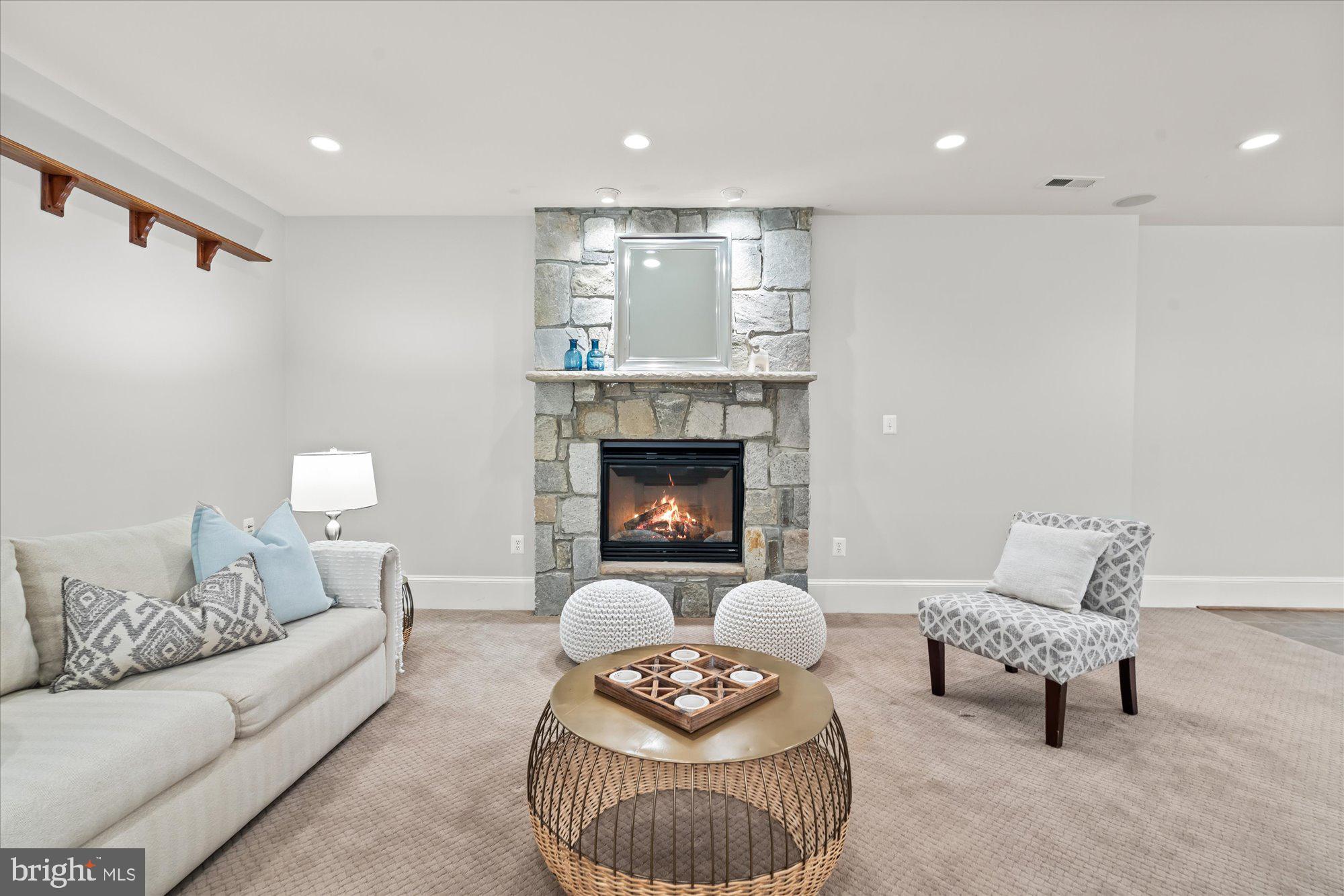 EVANS FARM - Residential