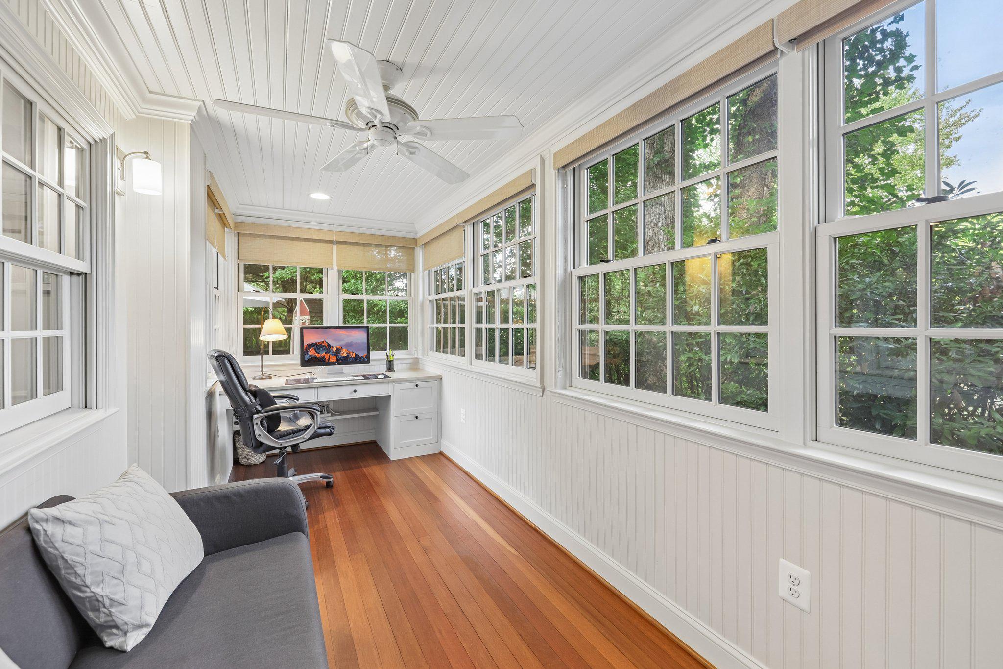 WOODACRES - Residential