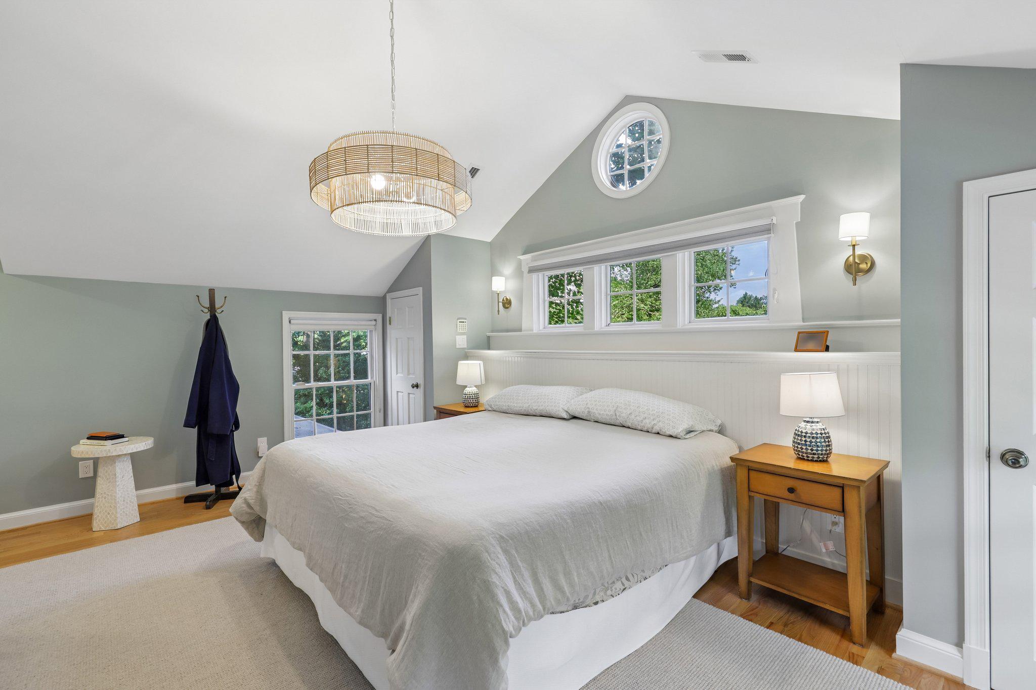 WOODACRES - Residential