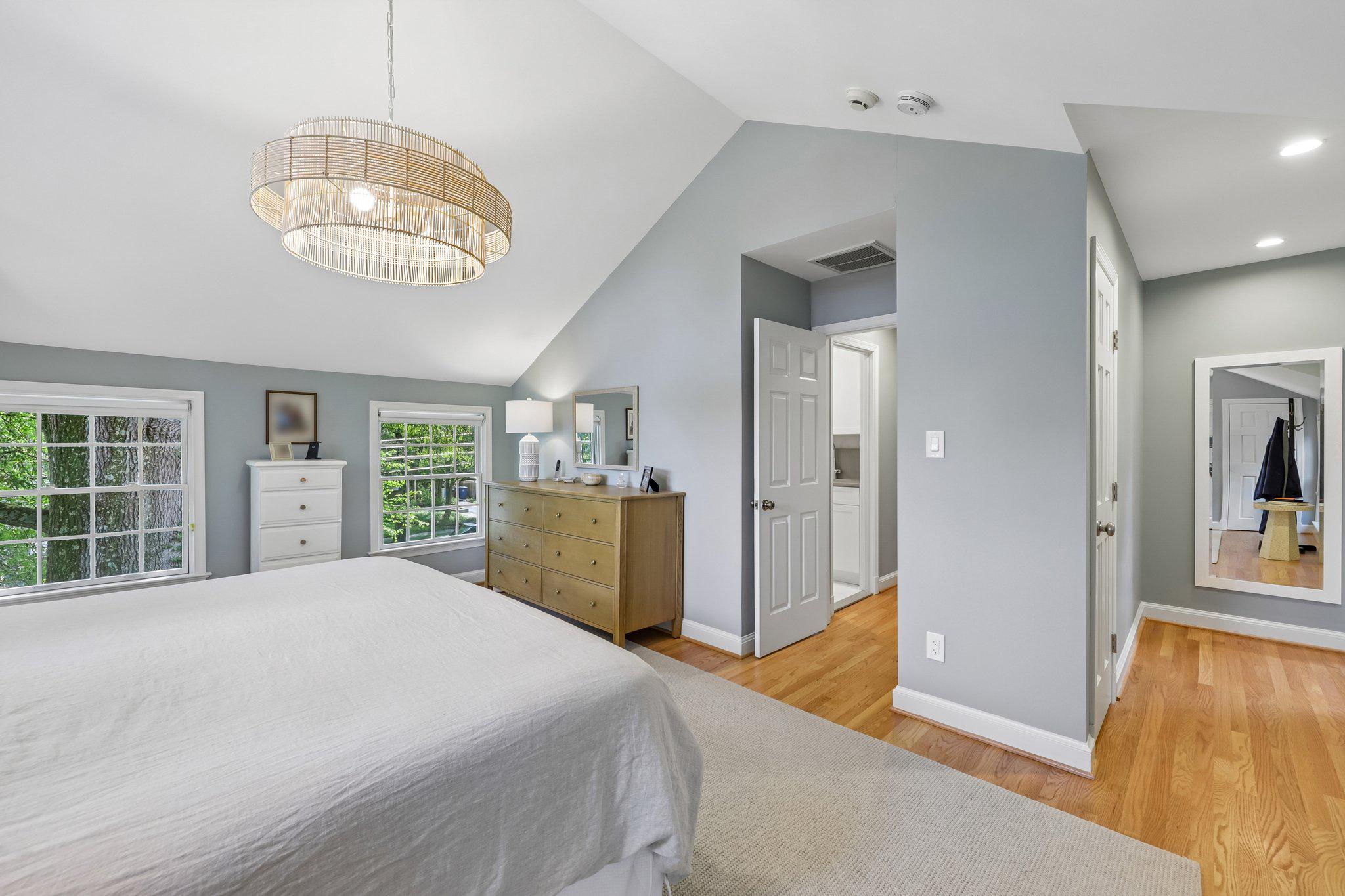 WOODACRES - Residential