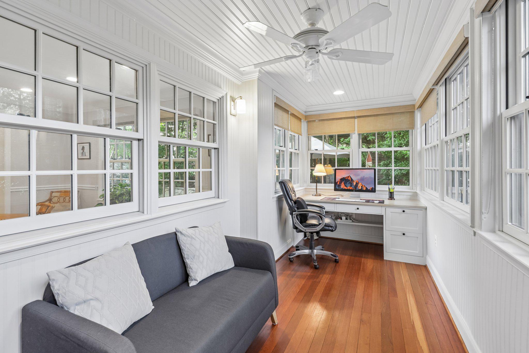 WOODACRES - Residential