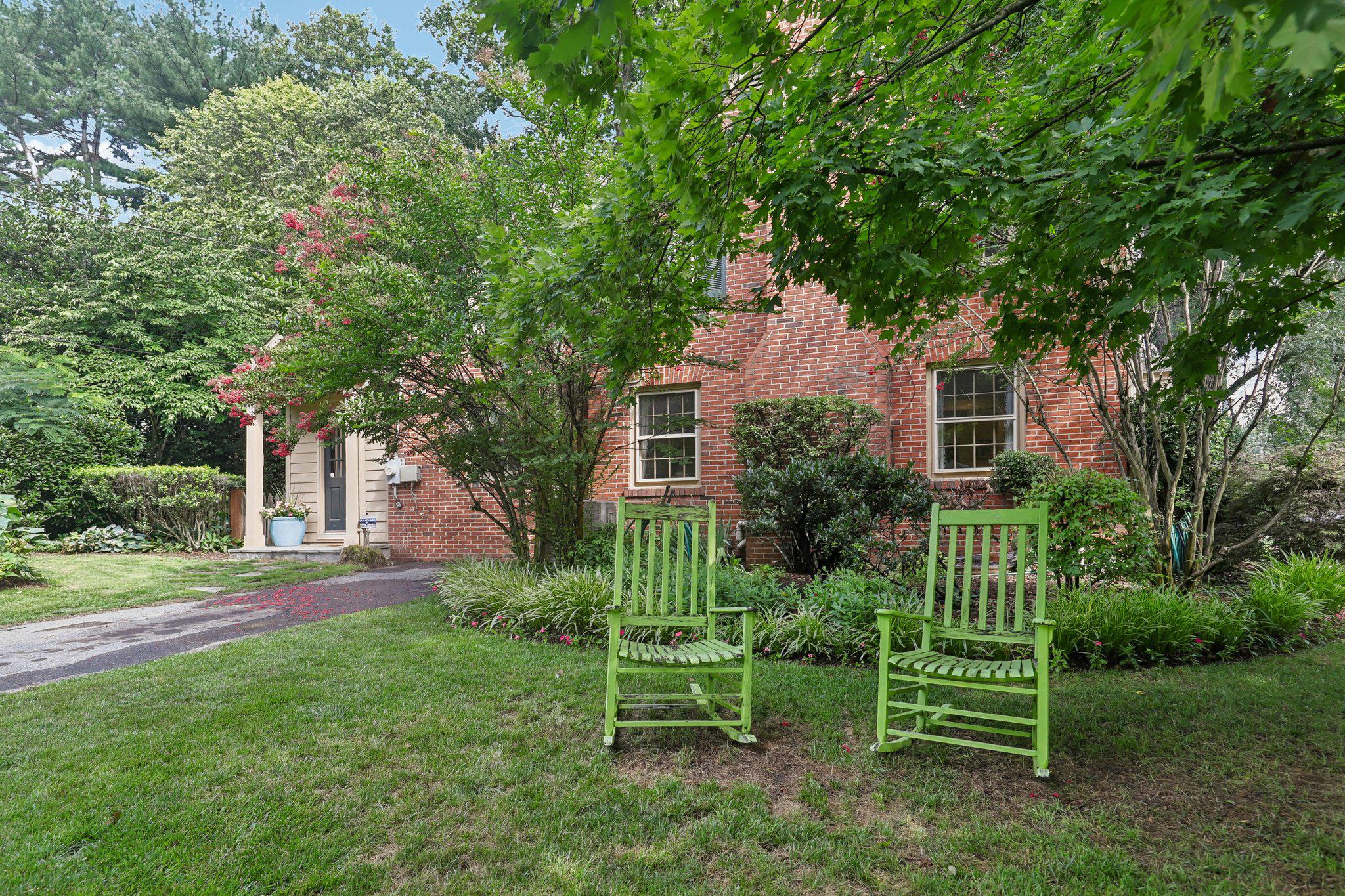 WOODACRES - Residential