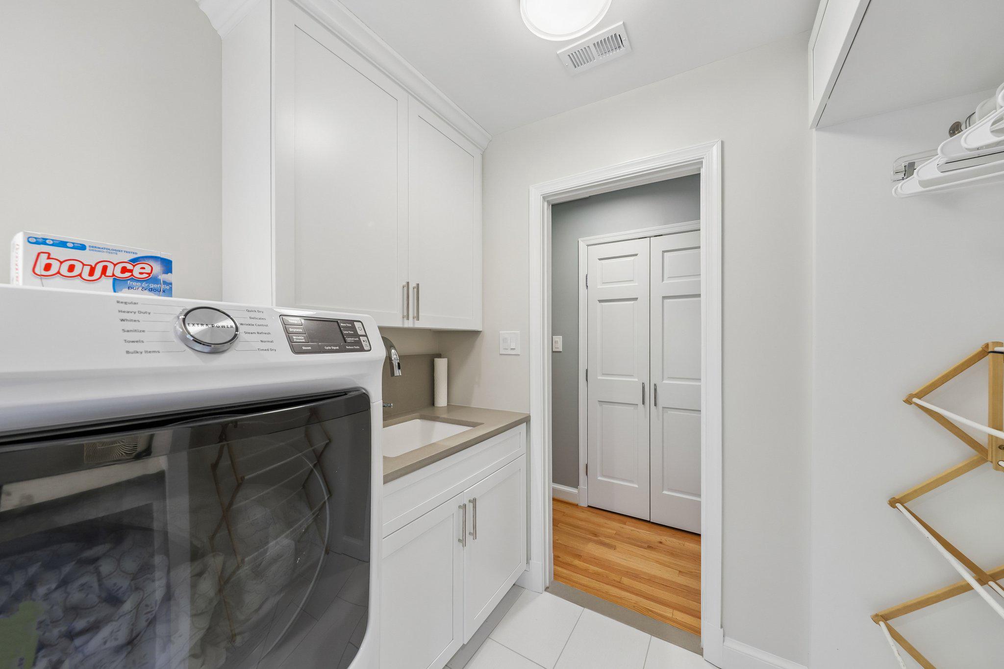WOODACRES - Residential