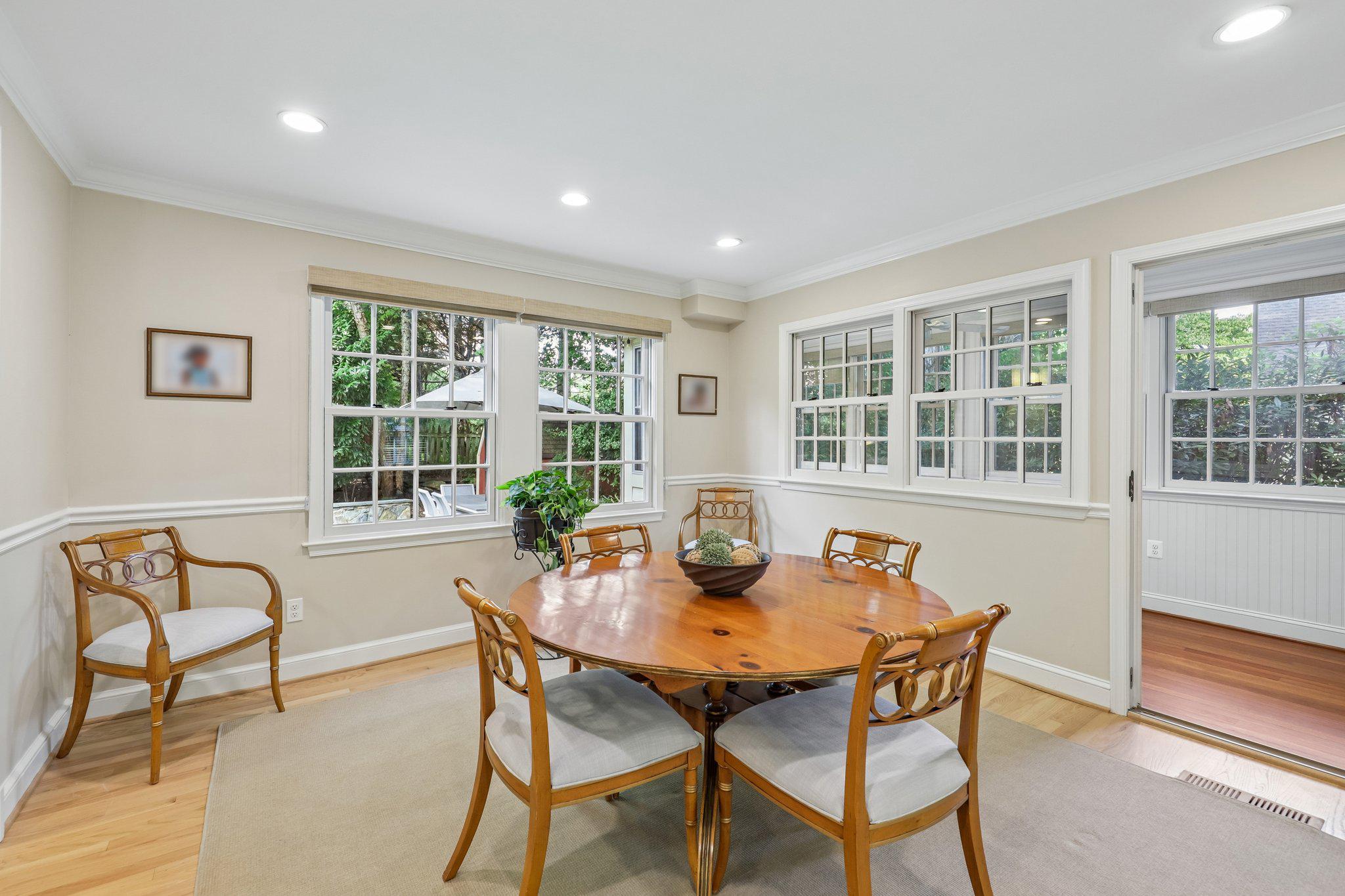 WOODACRES - Residential