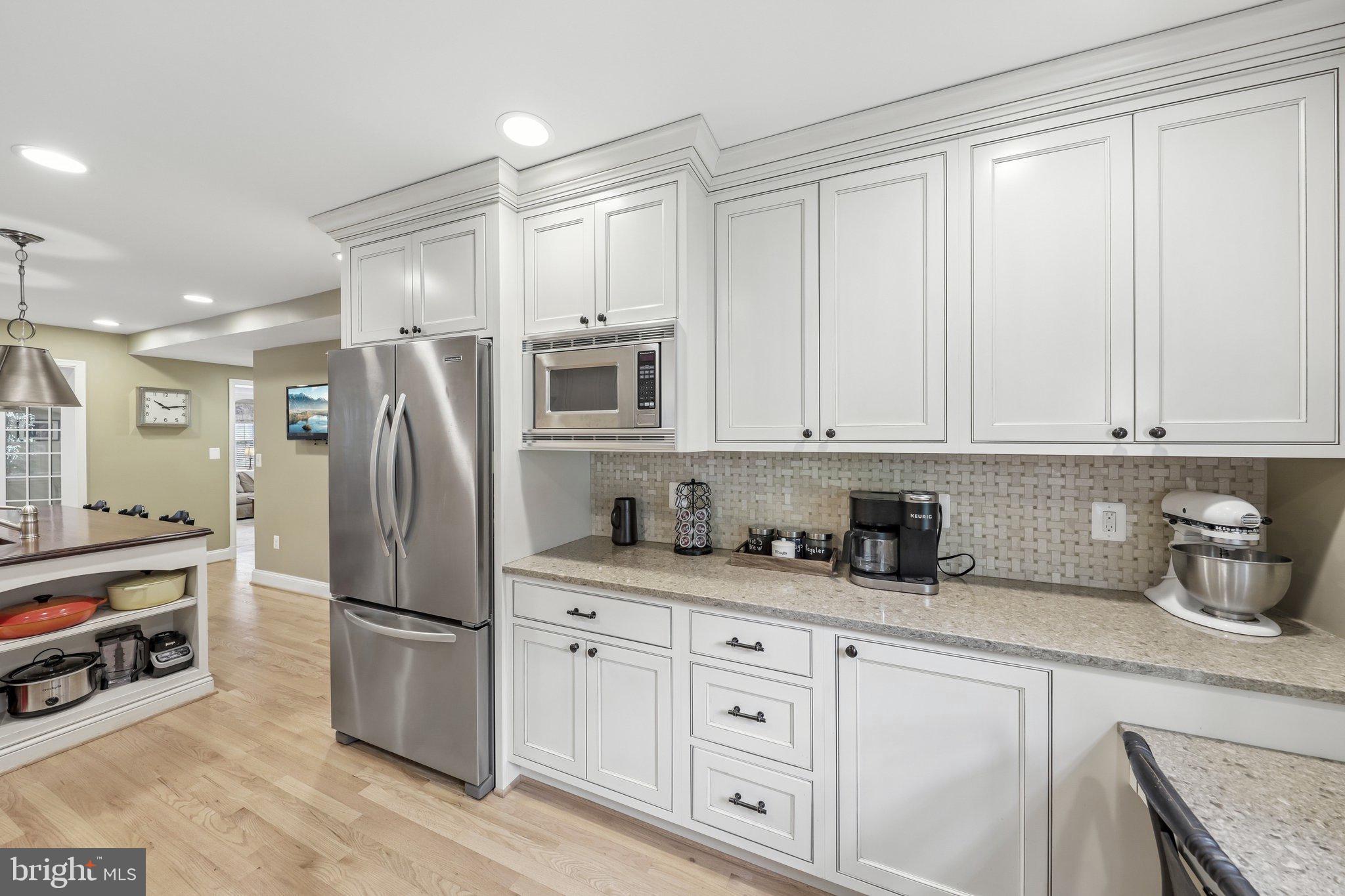 WOODACRES - Residential