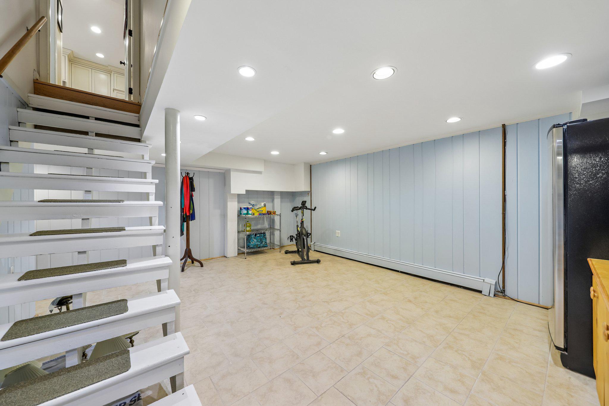WOODACRES - Residential