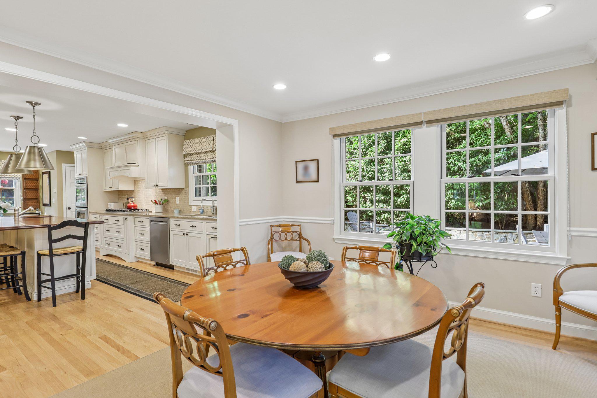 WOODACRES - Residential