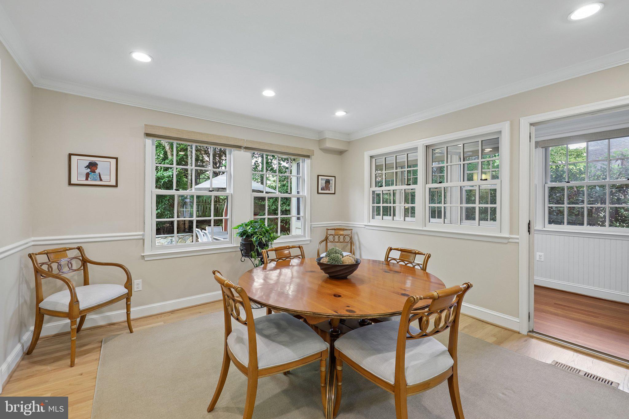 WOODACRES - Residential