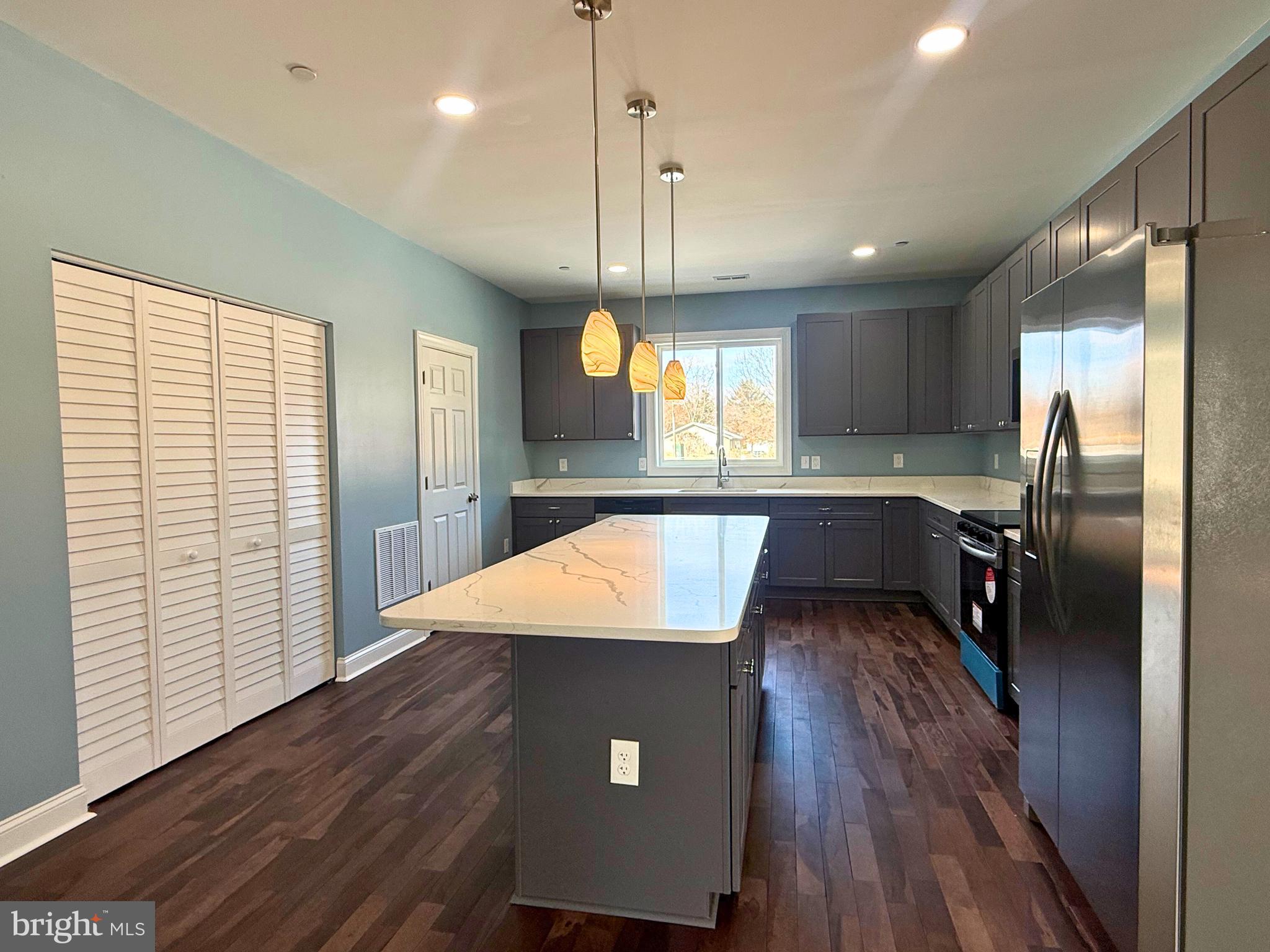 CROSBY WOODS - Residential