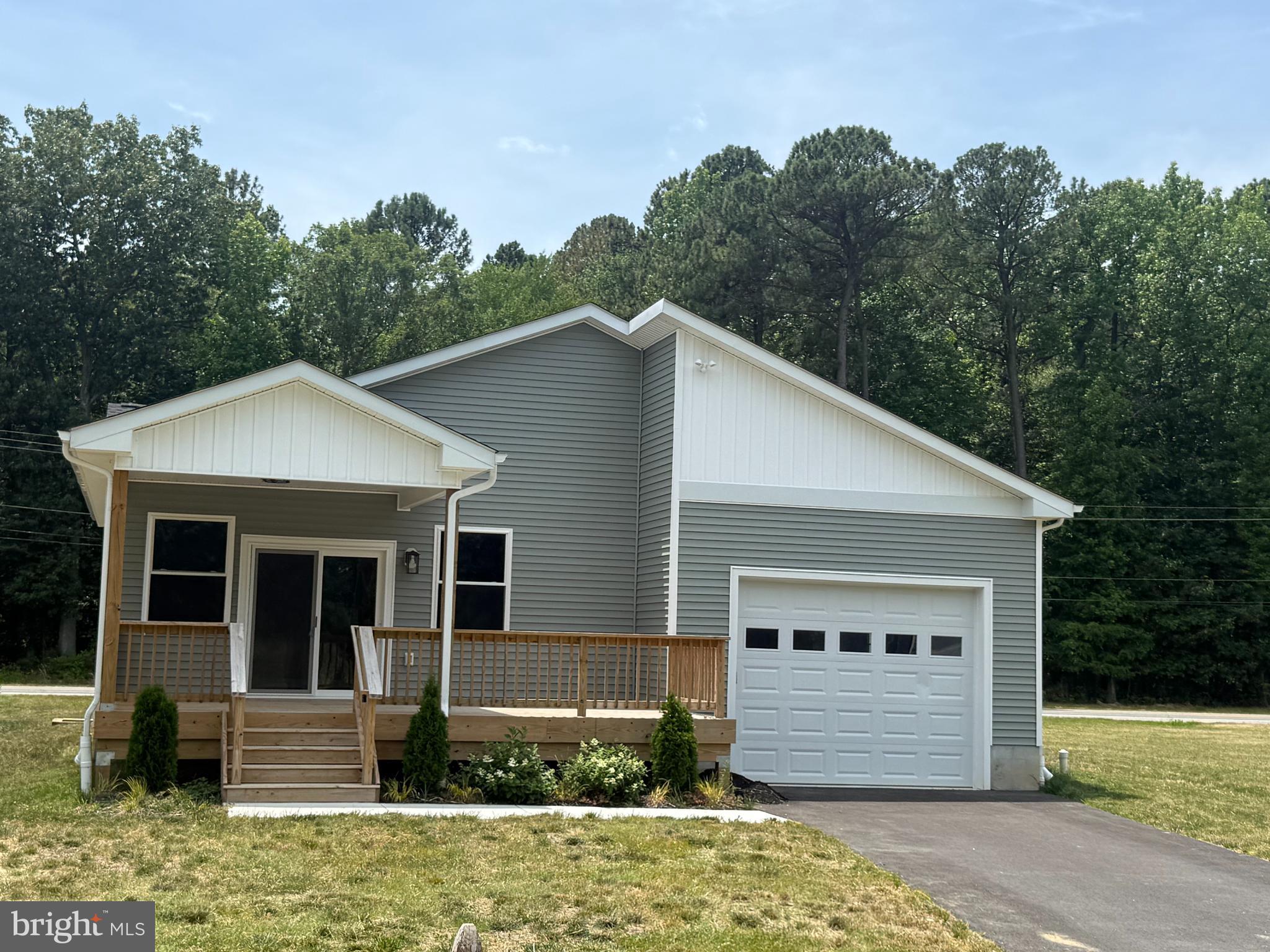 CROSBY WOODS - Residential