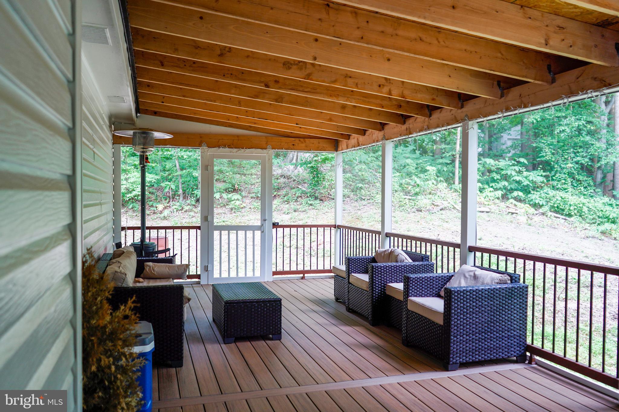 POPLAR WOODS - Residential