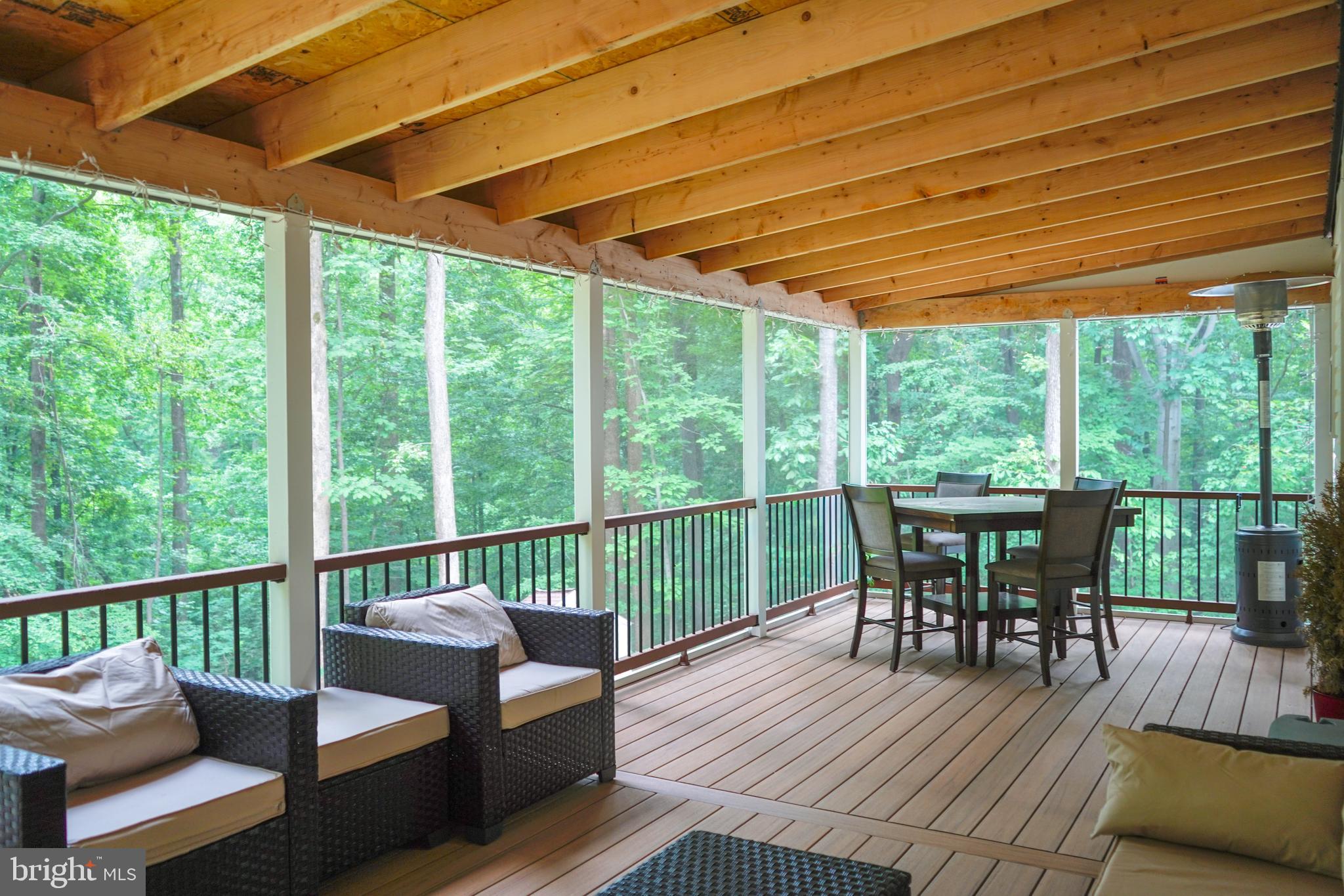POPLAR WOODS - Residential