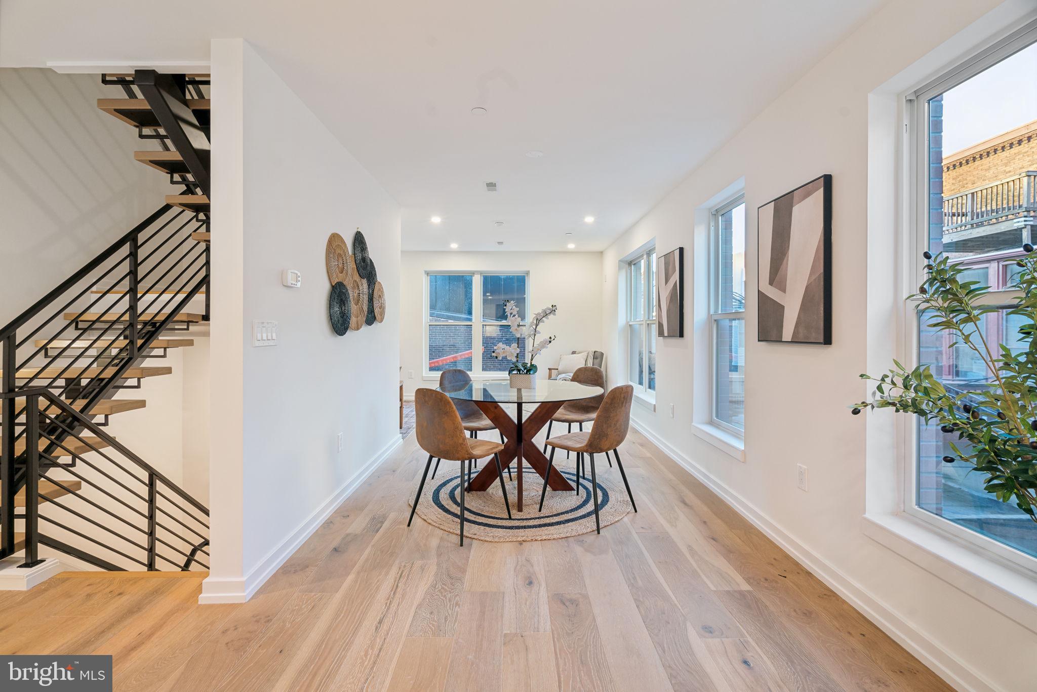 SPRING GARDEN - Residential