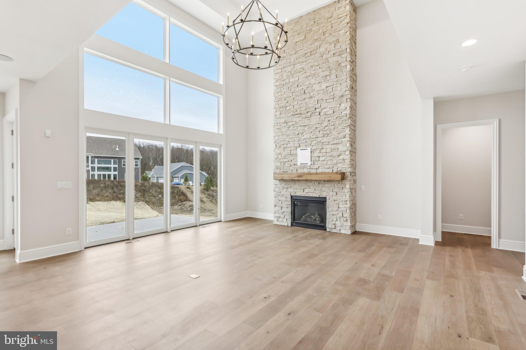 ENCLAVE AT GROVE - Residential
