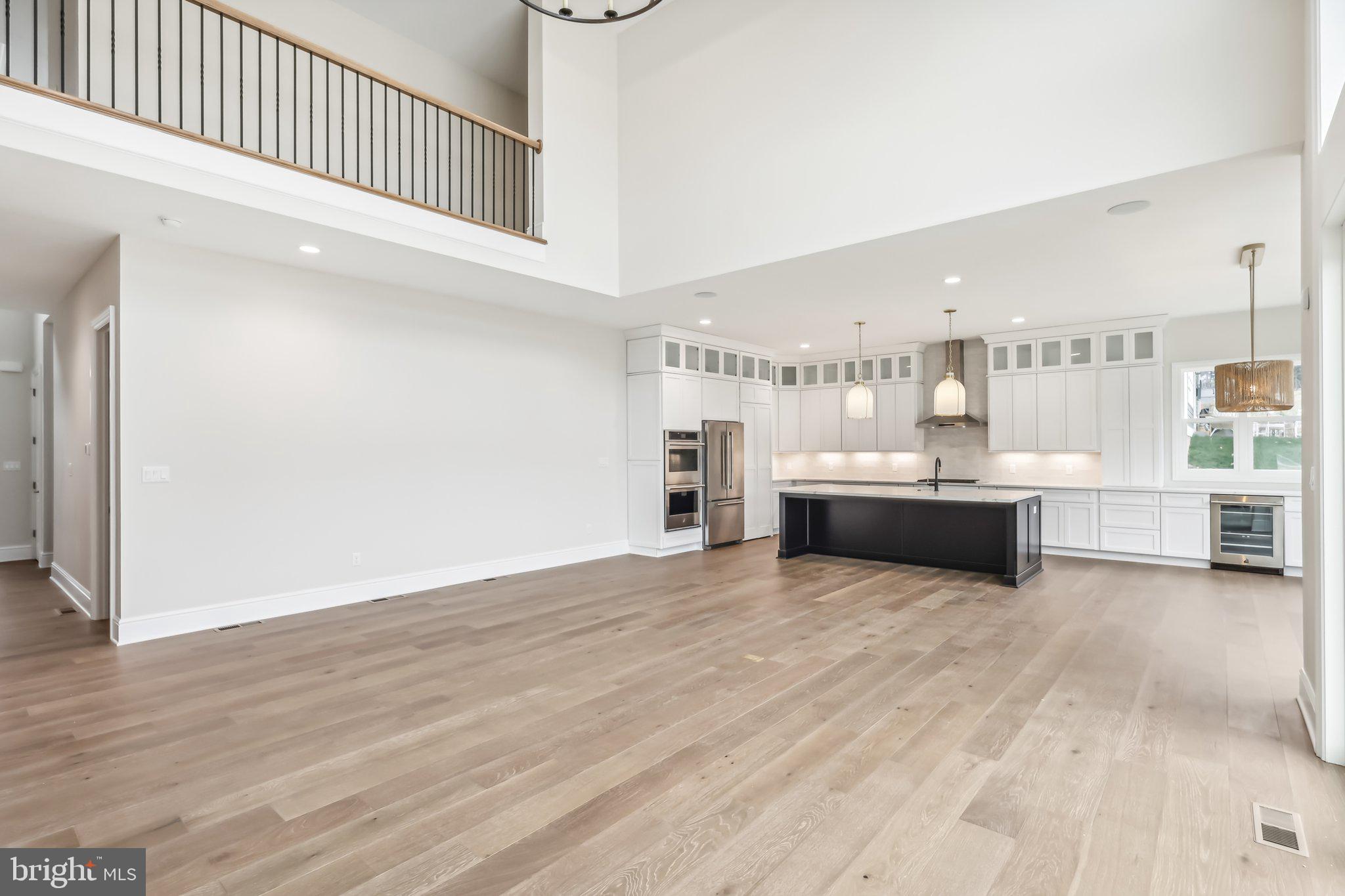 ENCLAVE AT GROVE - Residential