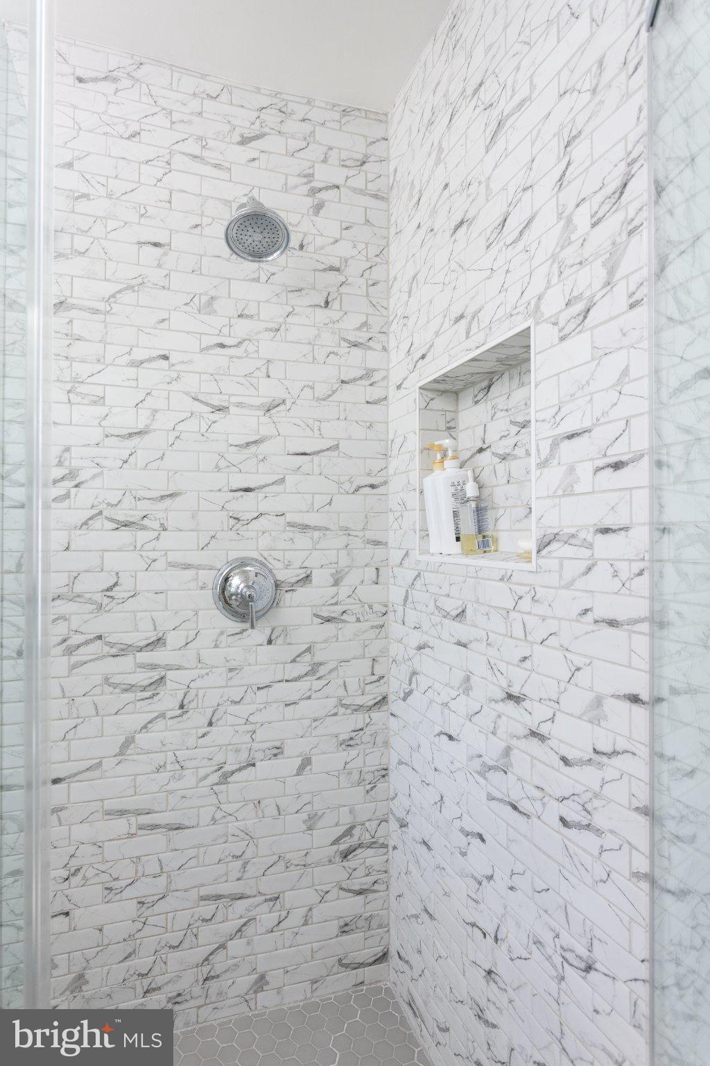 STONELEIGH - Residential