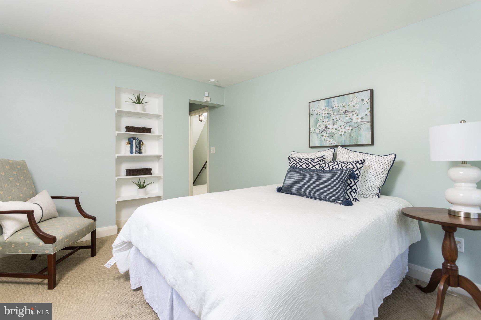 STONELEIGH - Residential