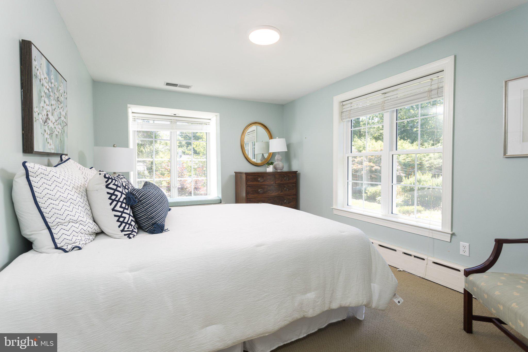 STONELEIGH - Residential