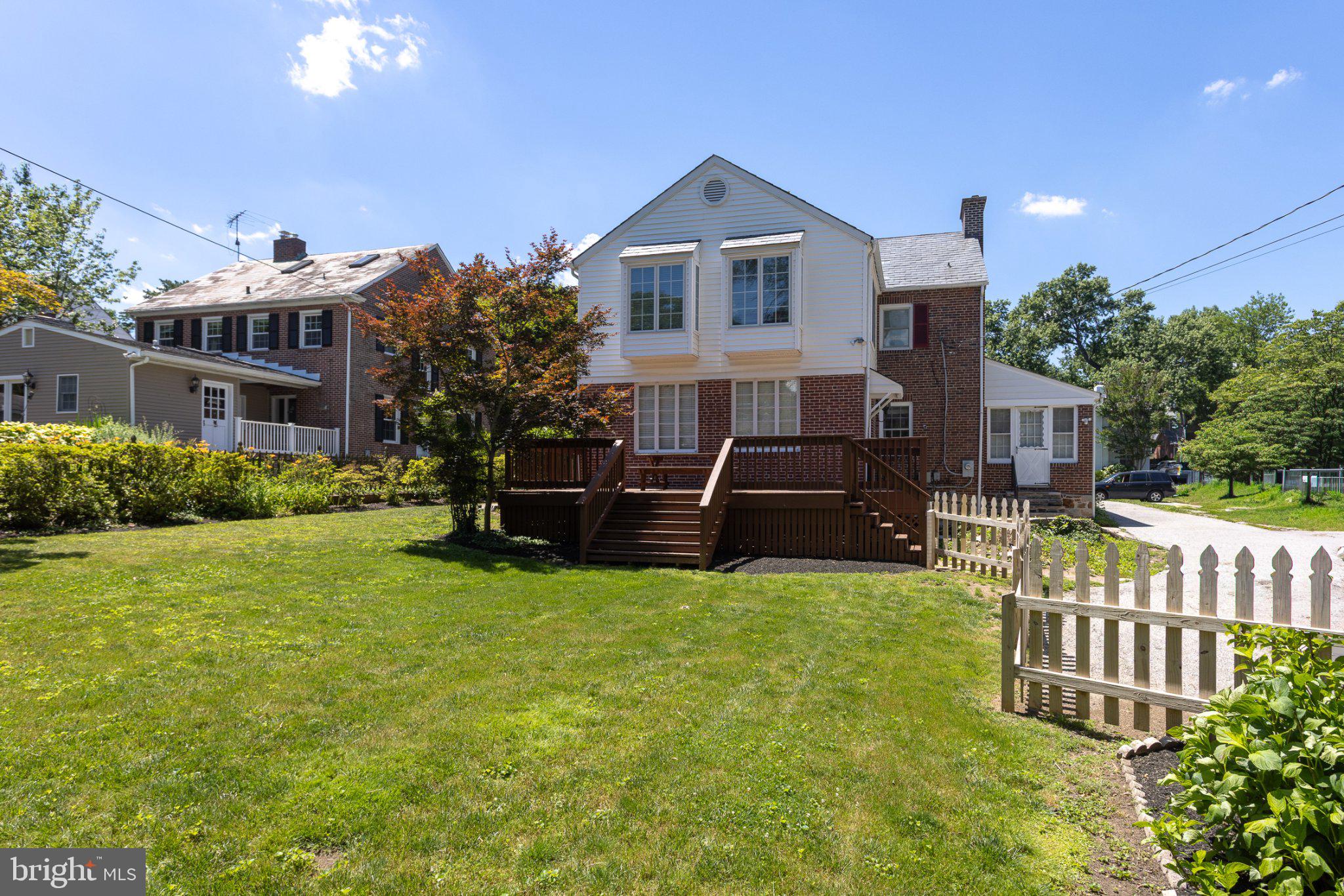 STONELEIGH - Residential