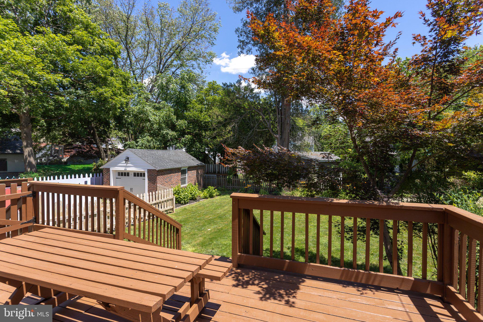 STONELEIGH - Residential
