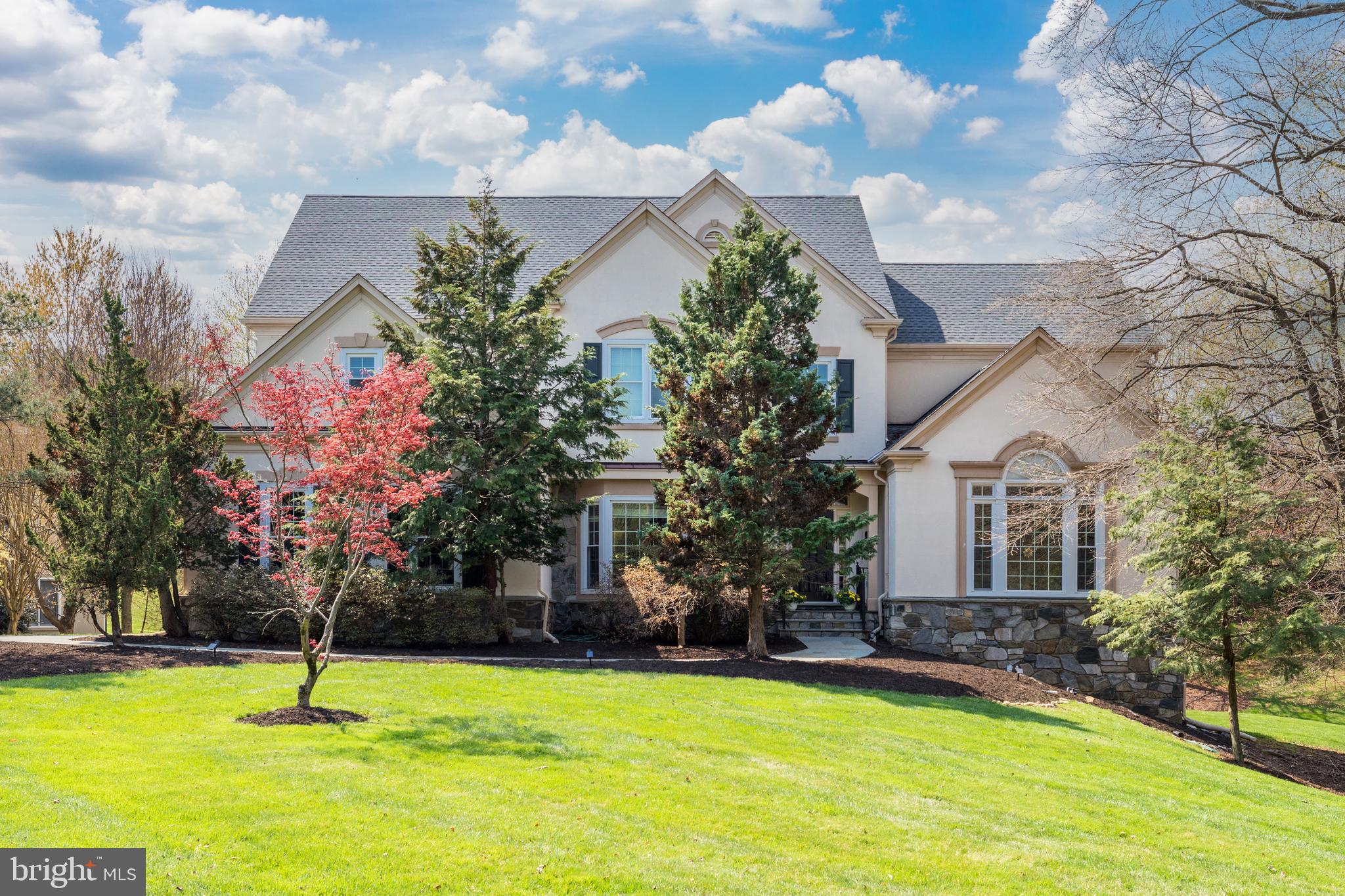 MCLEAN HUNDRED - Residential