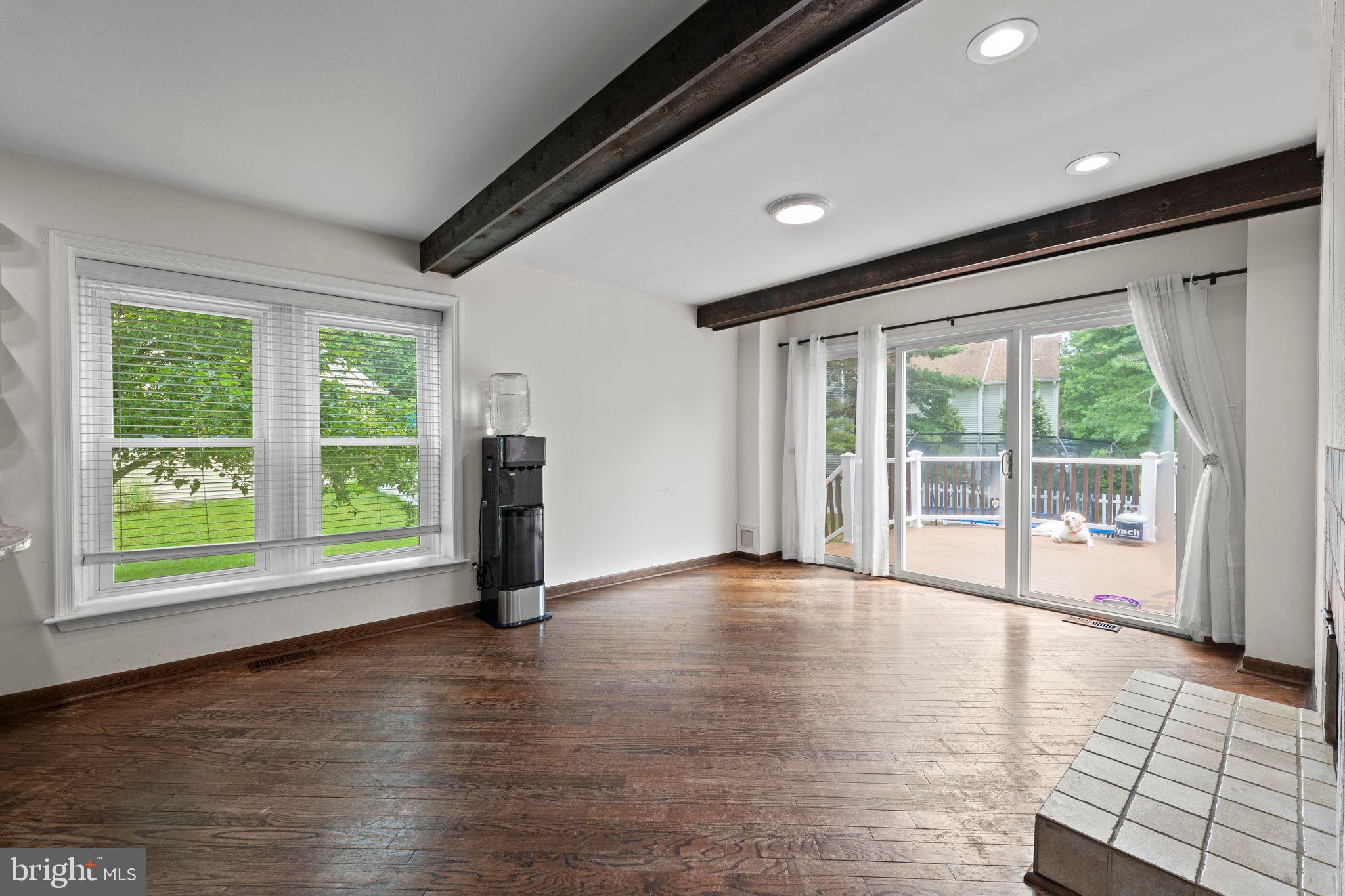 CROWN POINTE - Residential