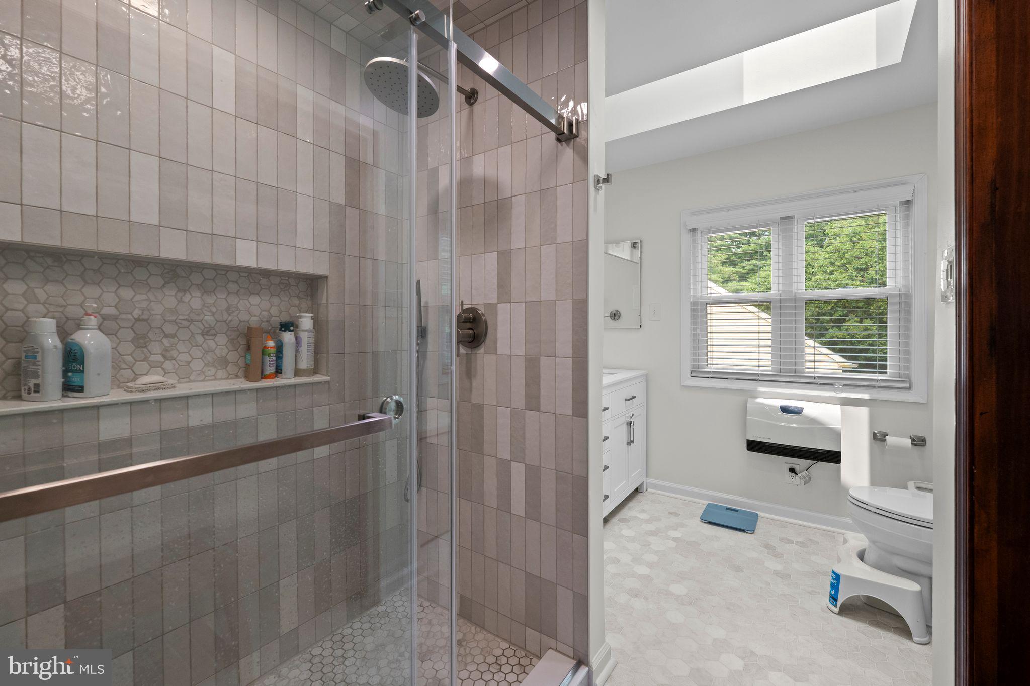 CROWN POINTE - Residential