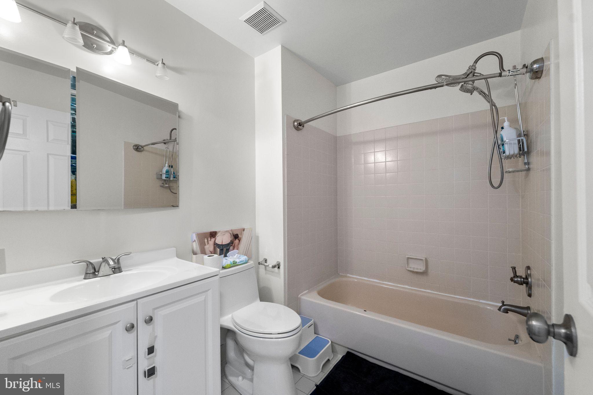 CROWN POINTE - Residential