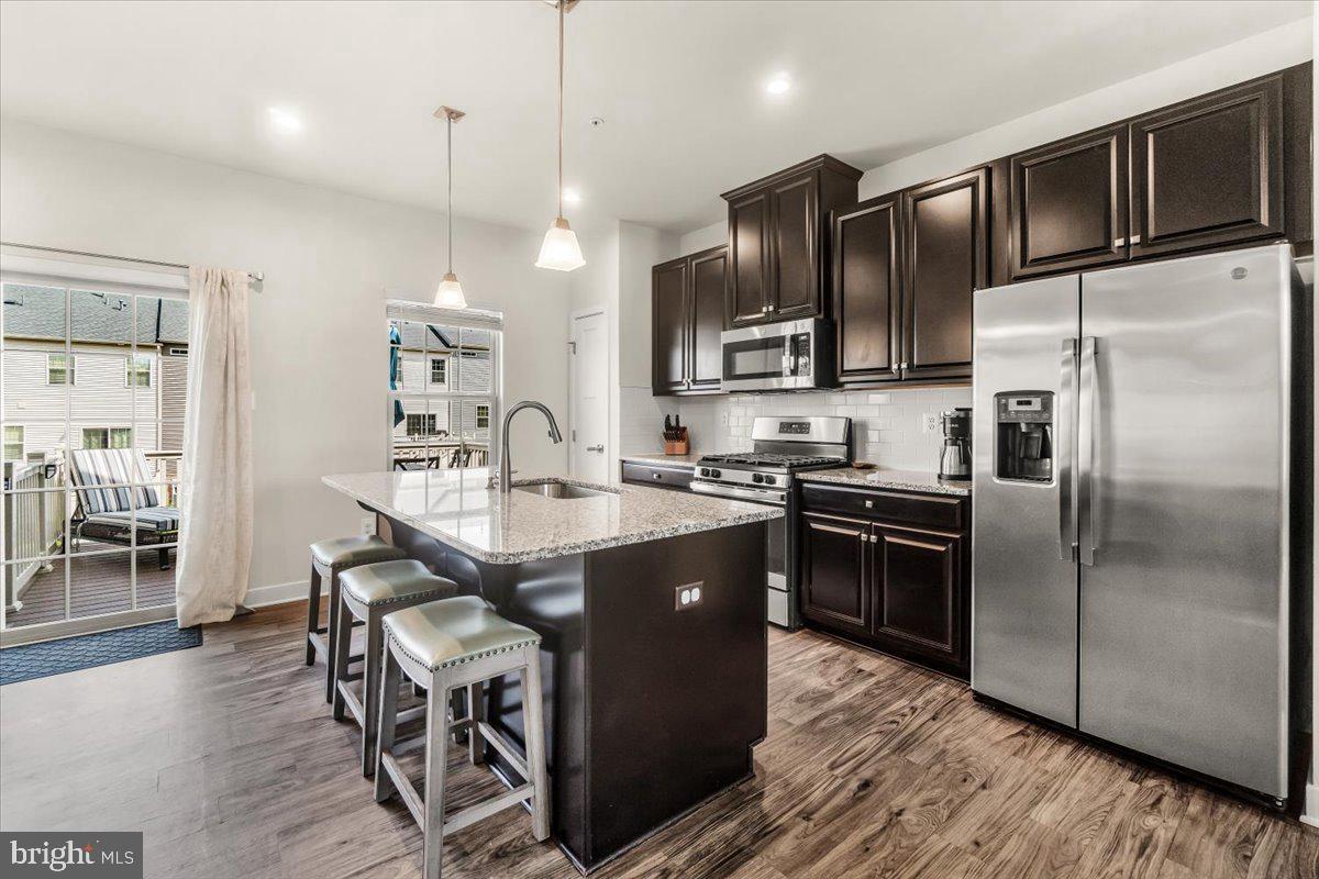 LAKE LINGANORE EAGLEHEAD - Residential Lease
