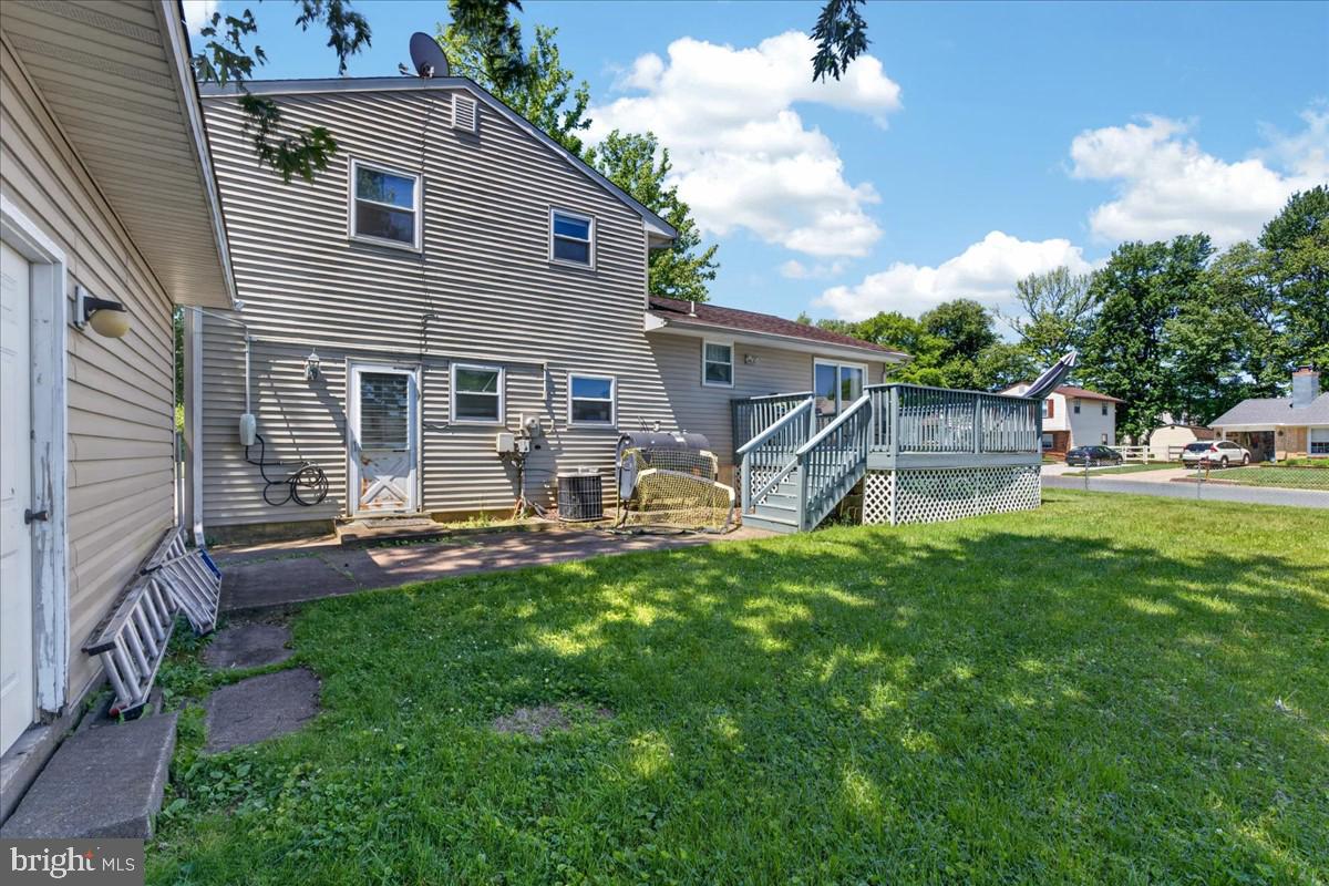 BREEZEWOOD - Residential