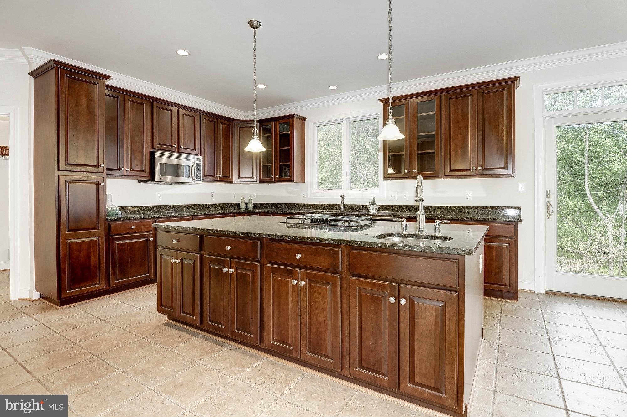 QUAIL CREEK - Residential Lease