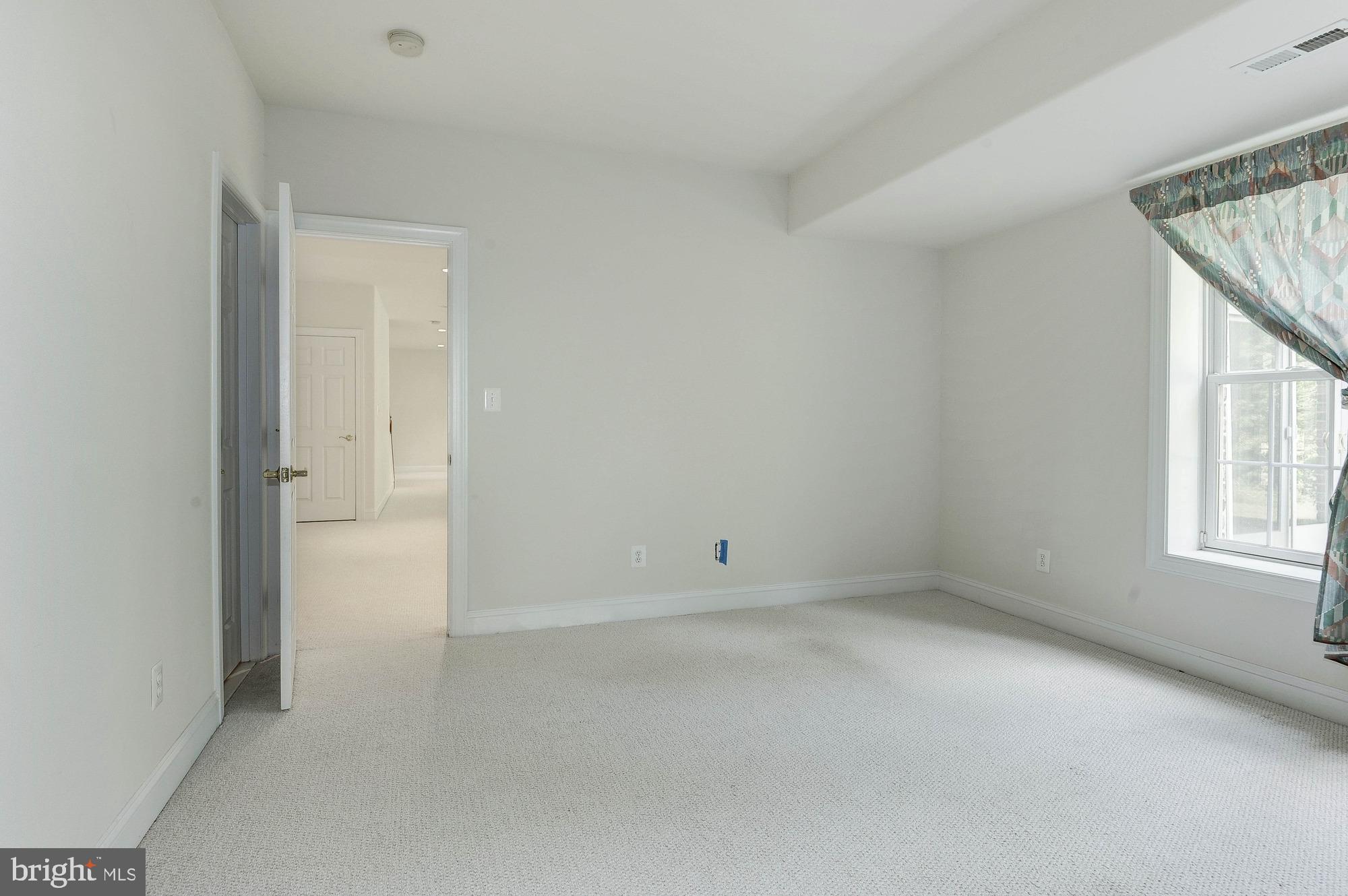 QUAIL CREEK - Residential Lease