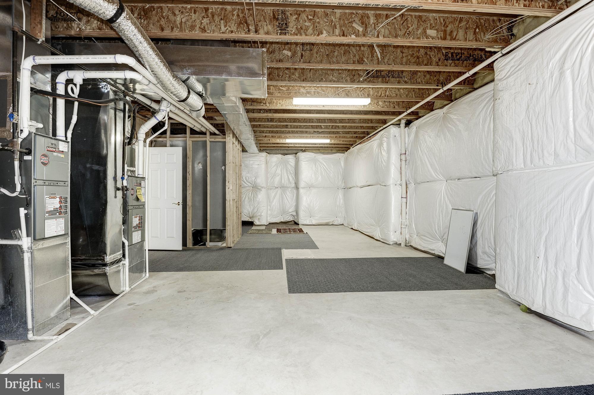QUAIL CREEK - Residential Lease
