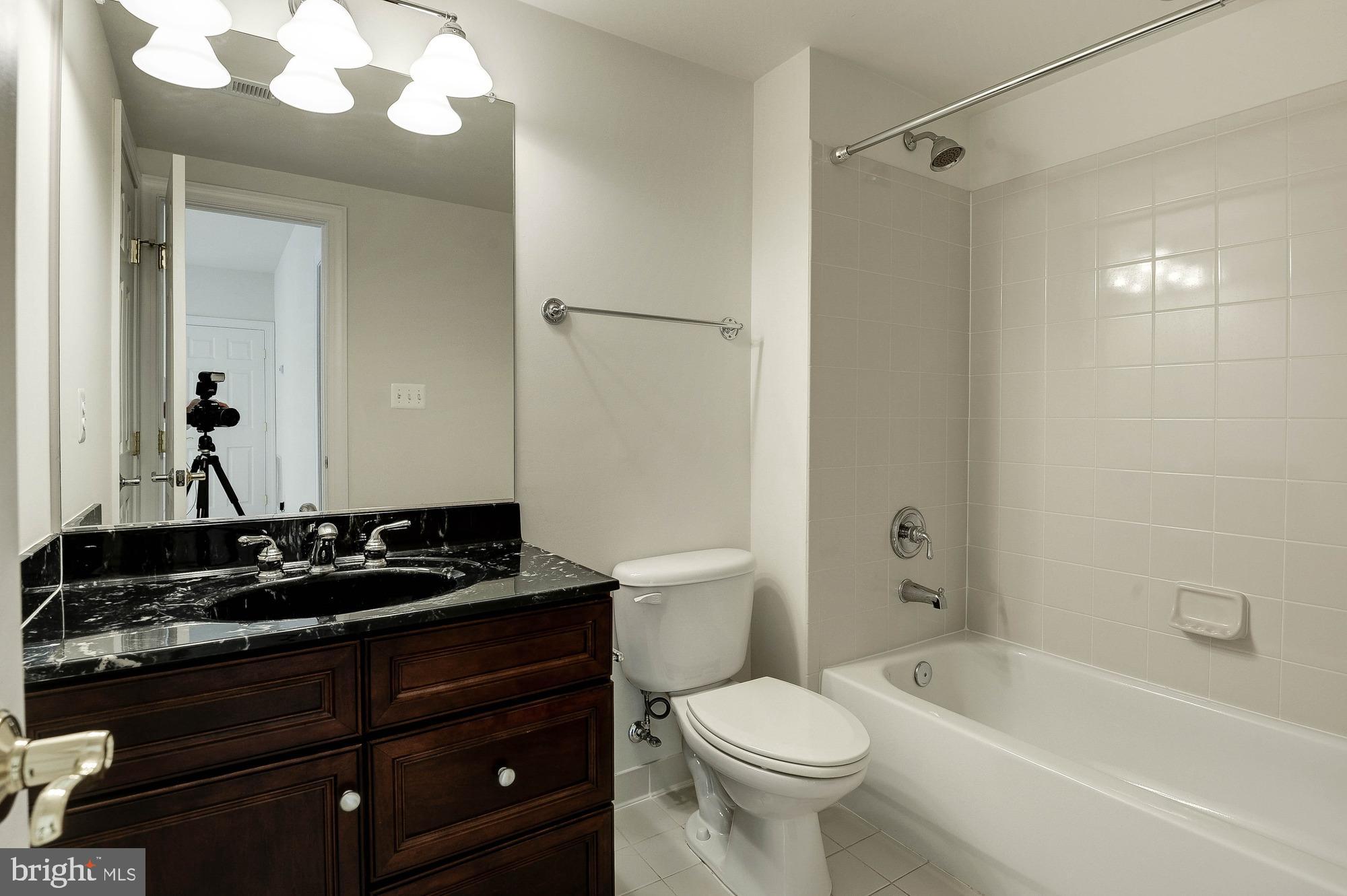 QUAIL CREEK - Residential Lease