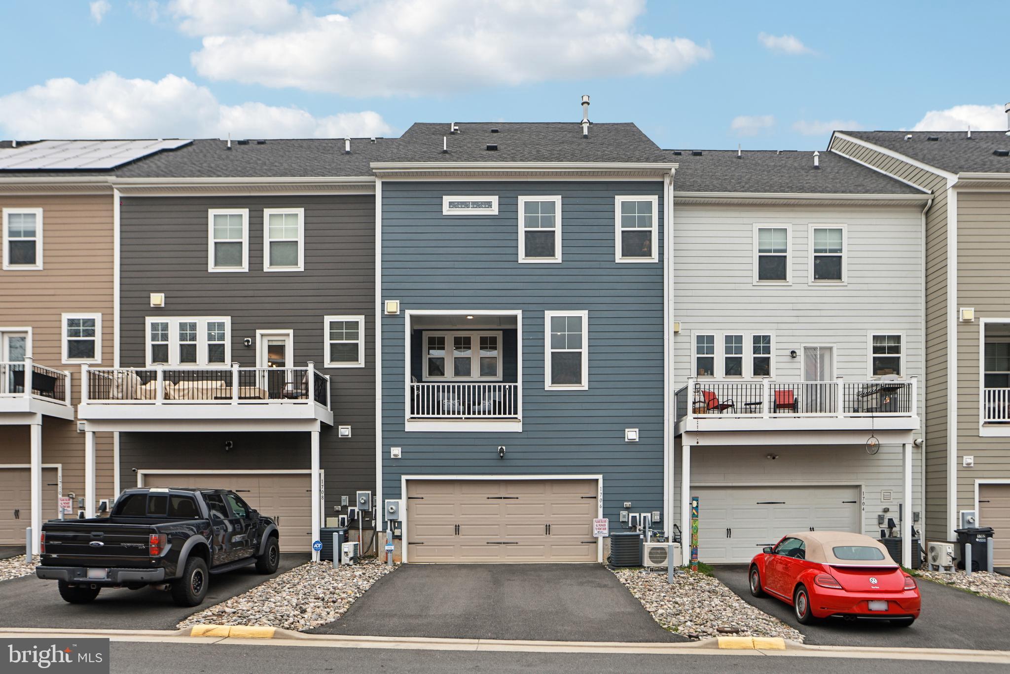 POTOMAC SHORES - Residential