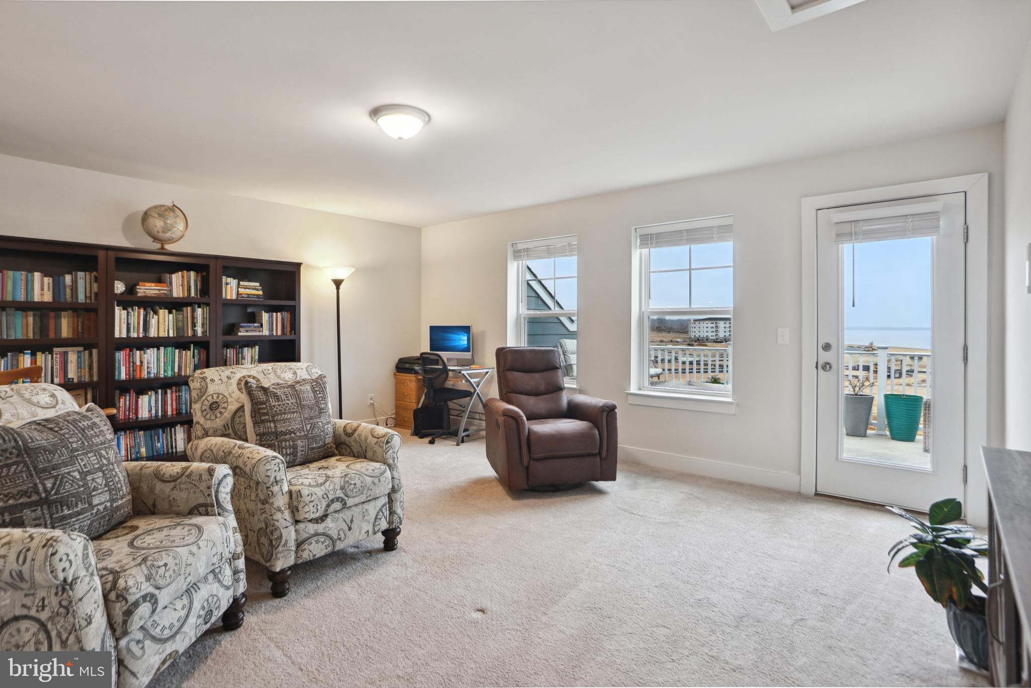 POTOMAC SHORES - Residential