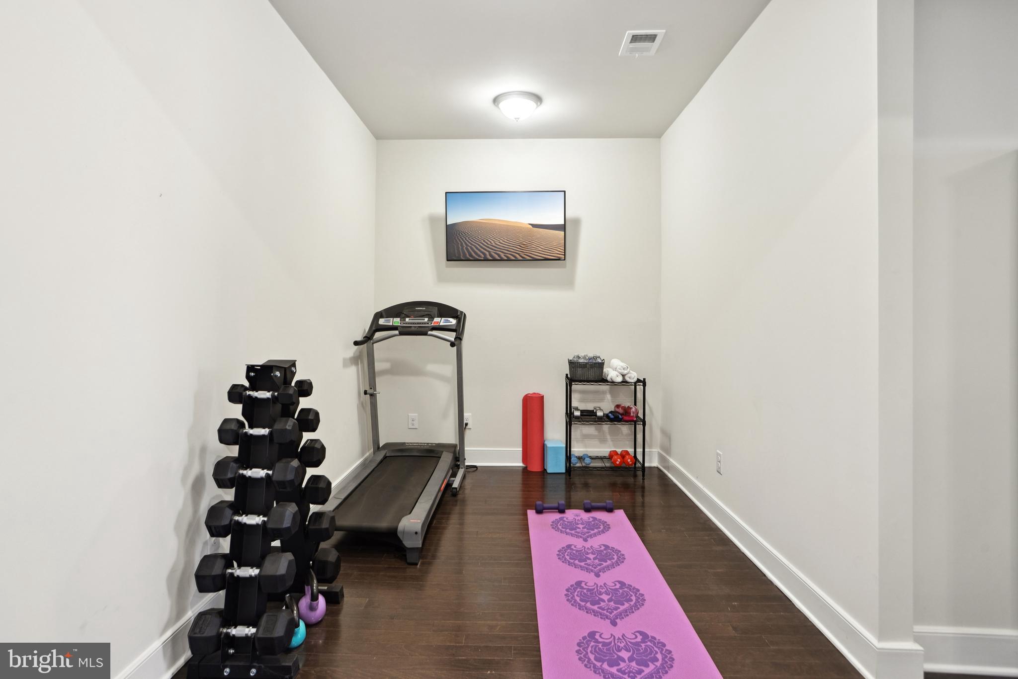 POTOMAC SHORES - Residential