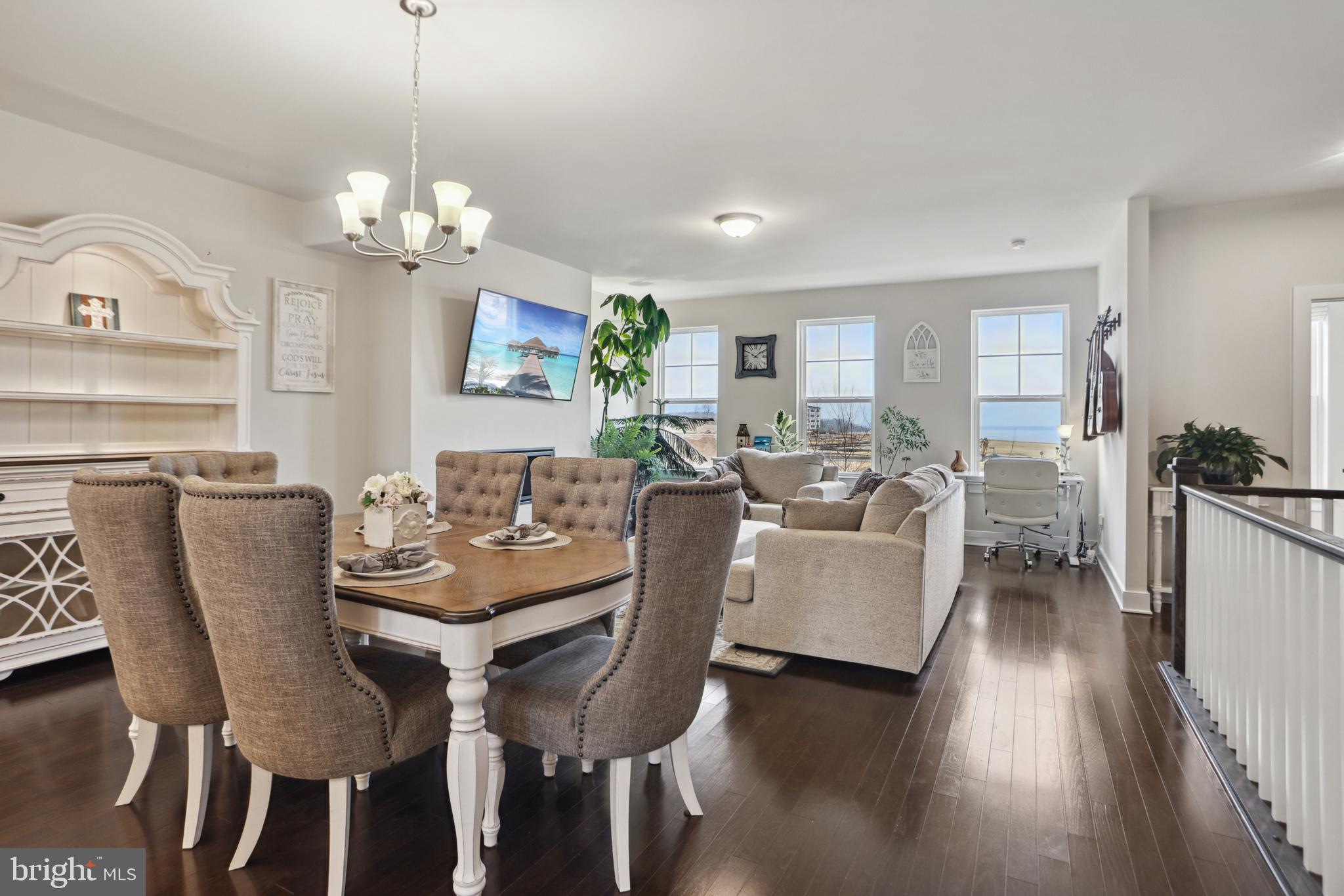 POTOMAC SHORES - Residential