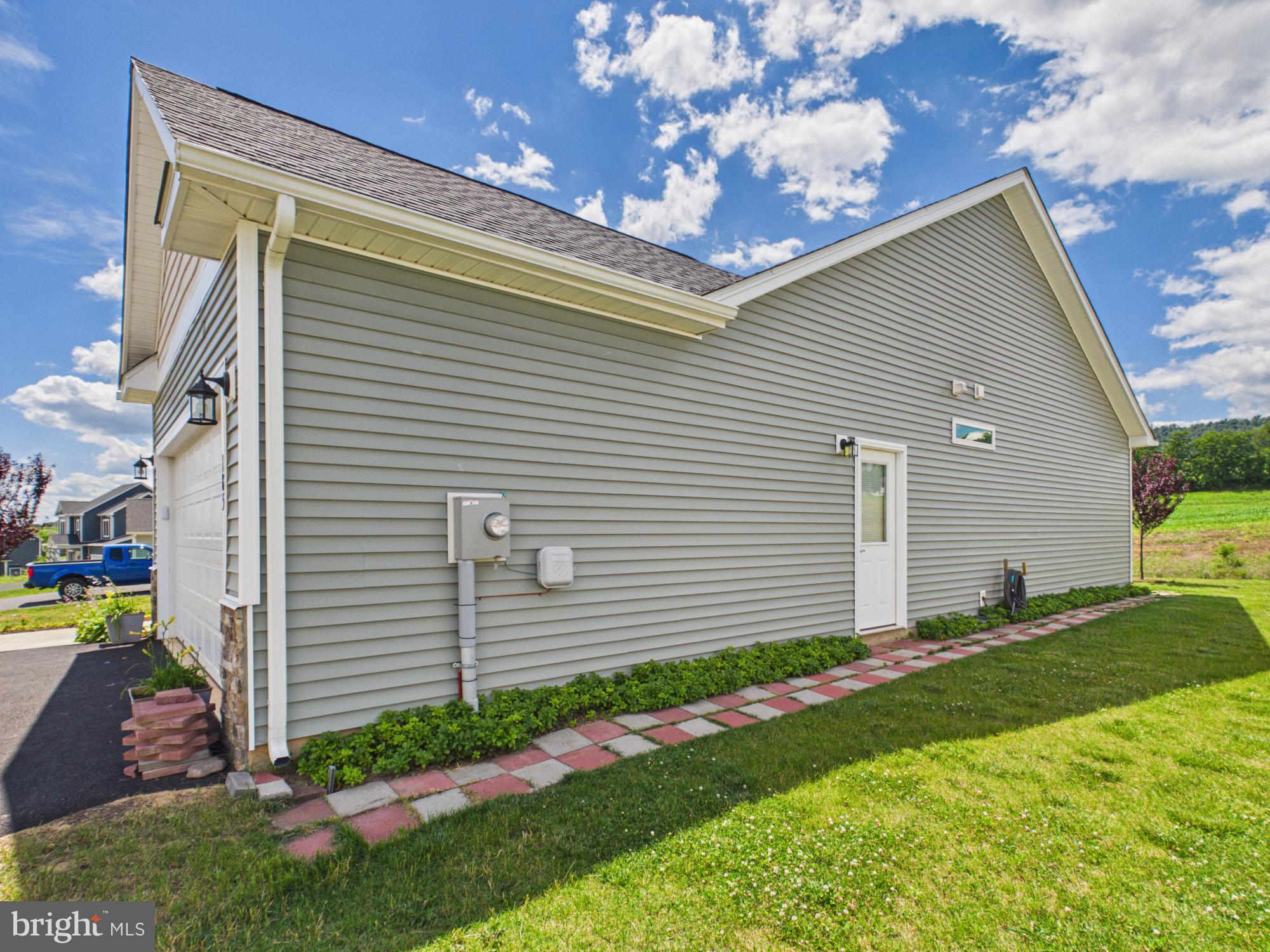 BUTLERS BRIDGE - Residential