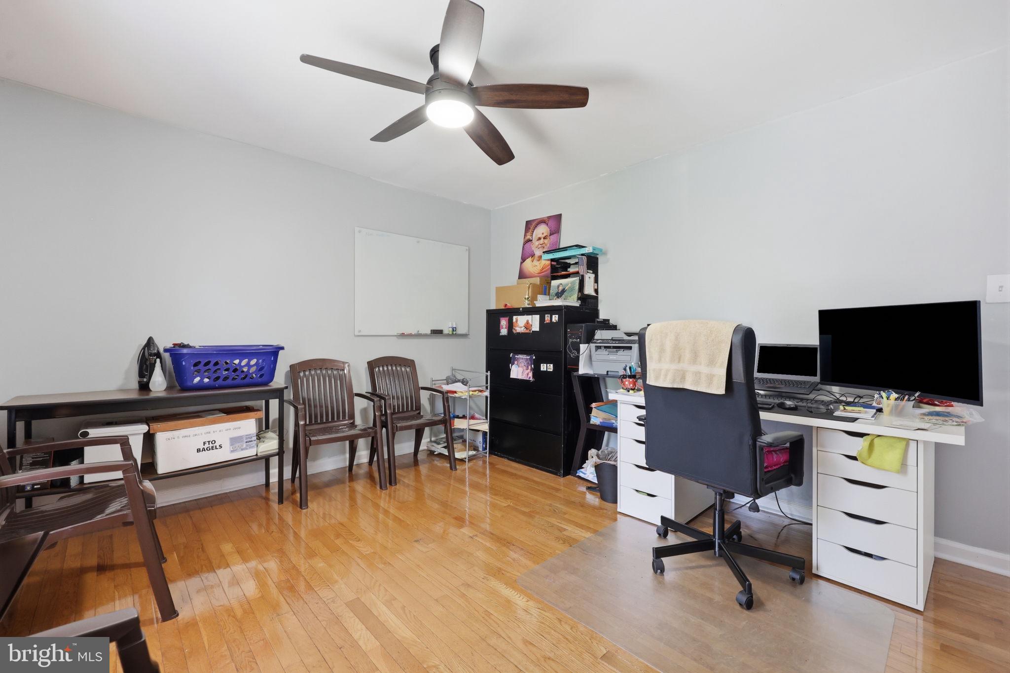 FAIRLESS HILLS - Residential
